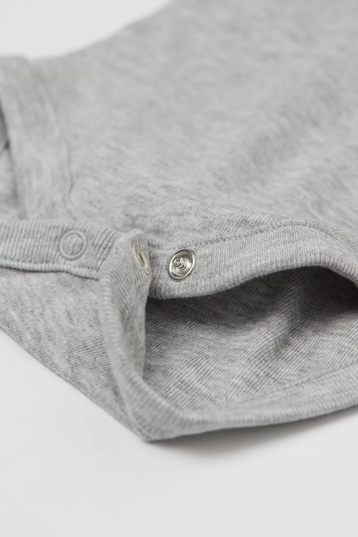 Bambino Tezenis Body Delicato per Neonati in Puro Cotone - Taglio Comodo con Spalle Ampie e Colori Puri