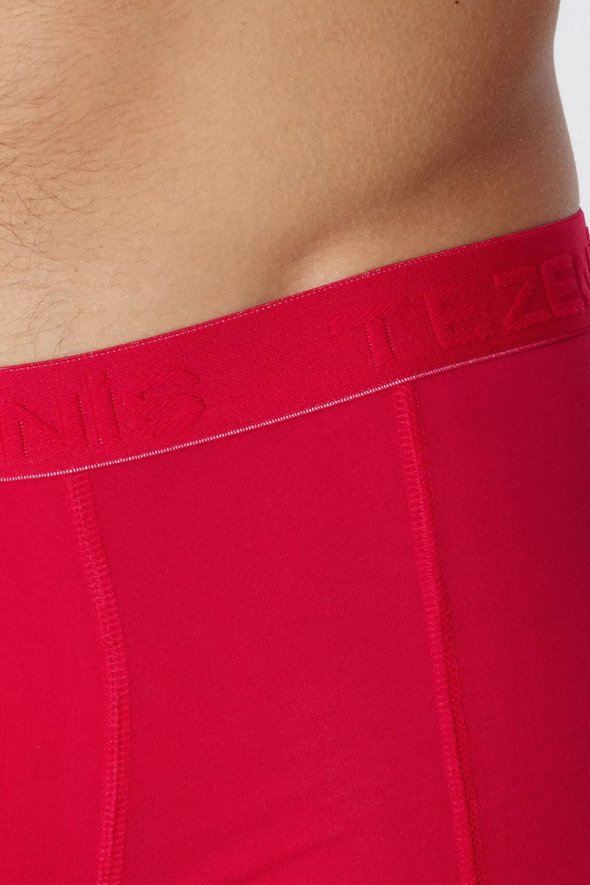 Slip Tezenis in Morbido Cotone con Dettagli Contrastanti e Logo Elegante - Comodità Garantita per L'Uomo Moderno