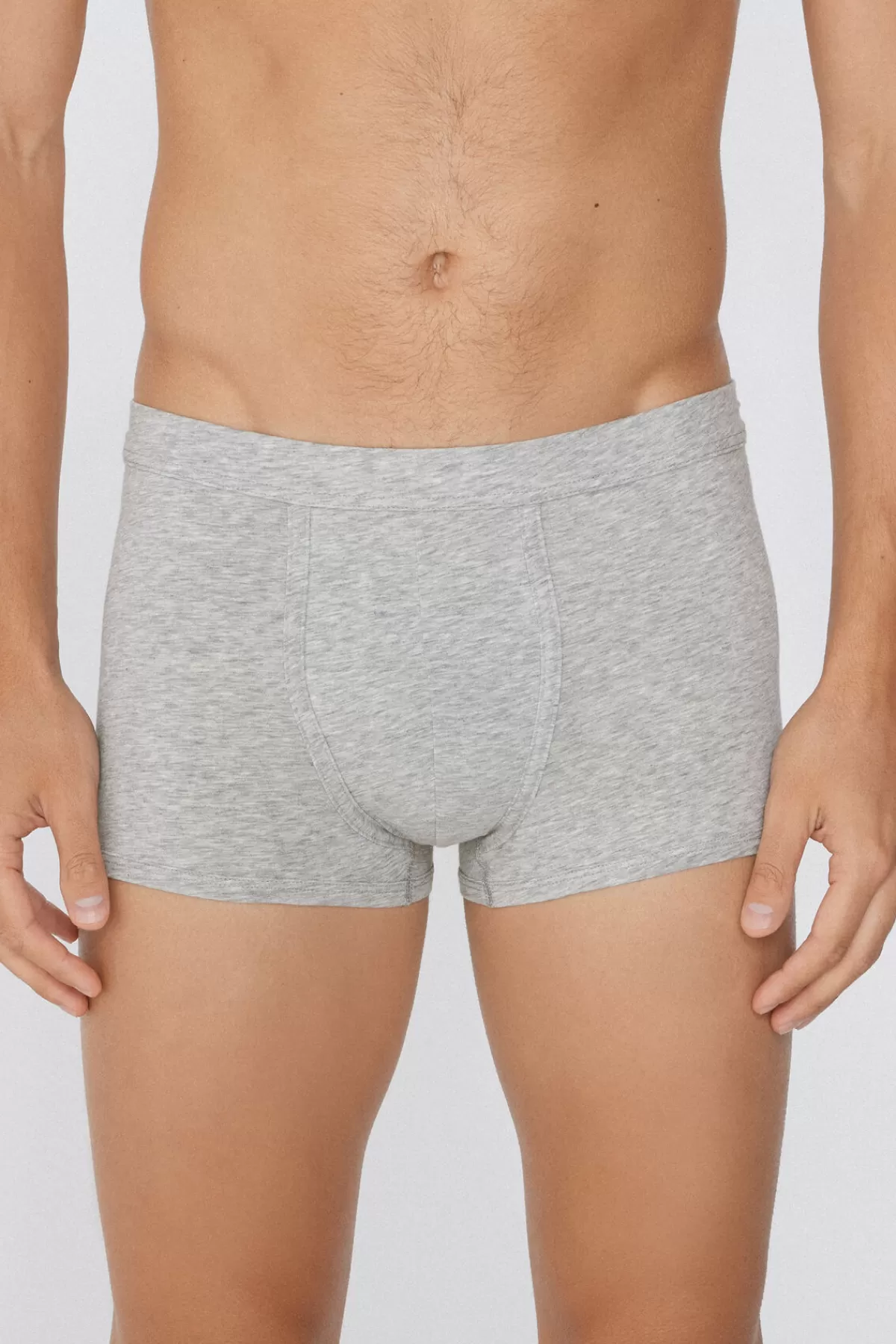 Tezenis Slip Boxer Uomo - Fibra Ultra-Leggera con Tocco Setoso

Realizzati in morbido cotone premium per massima traspirabilità, gli slip da uomo Tezenis offrono adattabilità perfetta e comfort quotidiano. Tessuto a nido d'ape per freschezza prolungata, elasticità ottimale senza costrizioni.