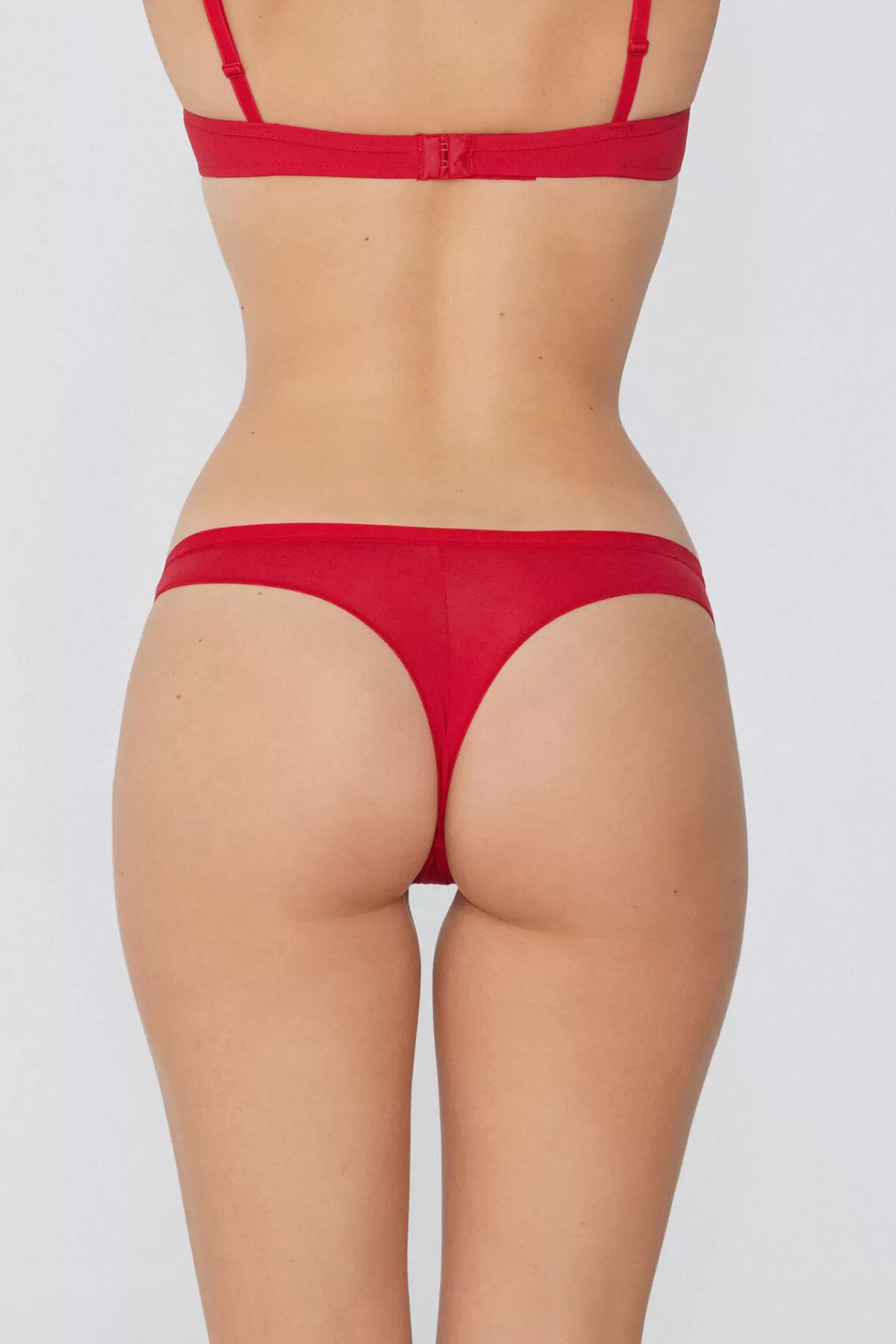 Tezenis Intimo Femminile: Stile Brasiliano con Tessuto in Puro Cotone