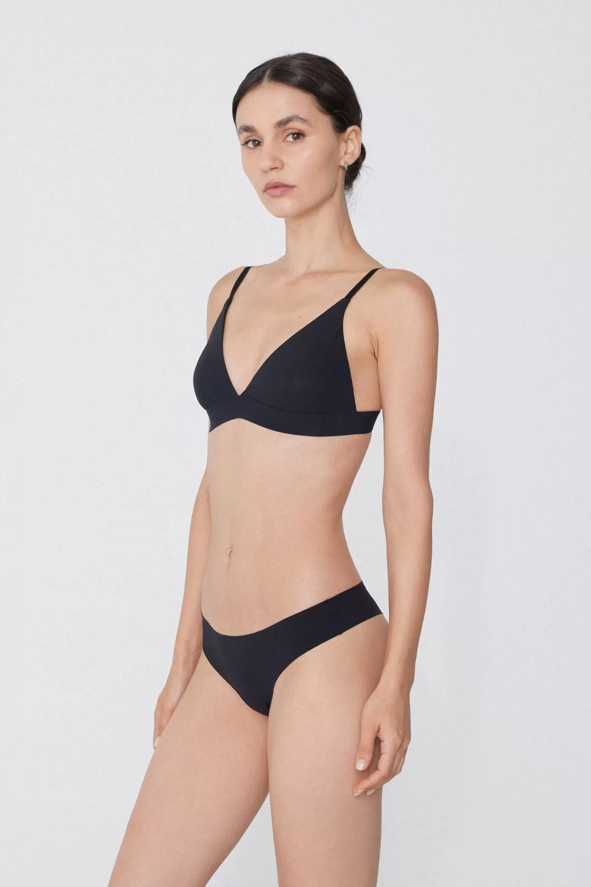 Intimo Femminile Tezenis con Design Sagomato - Microfibra Ecologica Ispirata allo Stile Brasiliano