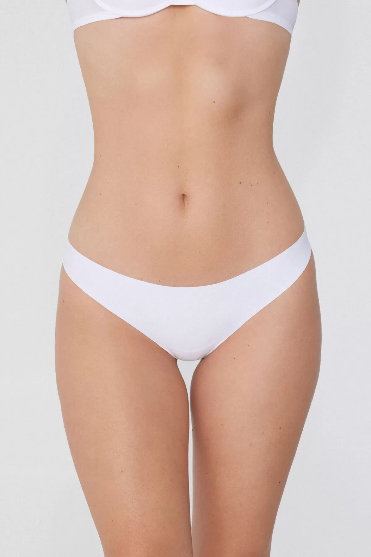 Intimo Femminile Tezenis con Design Anatomico - Microfibra Rigenerata Ispirazione Brasiliana