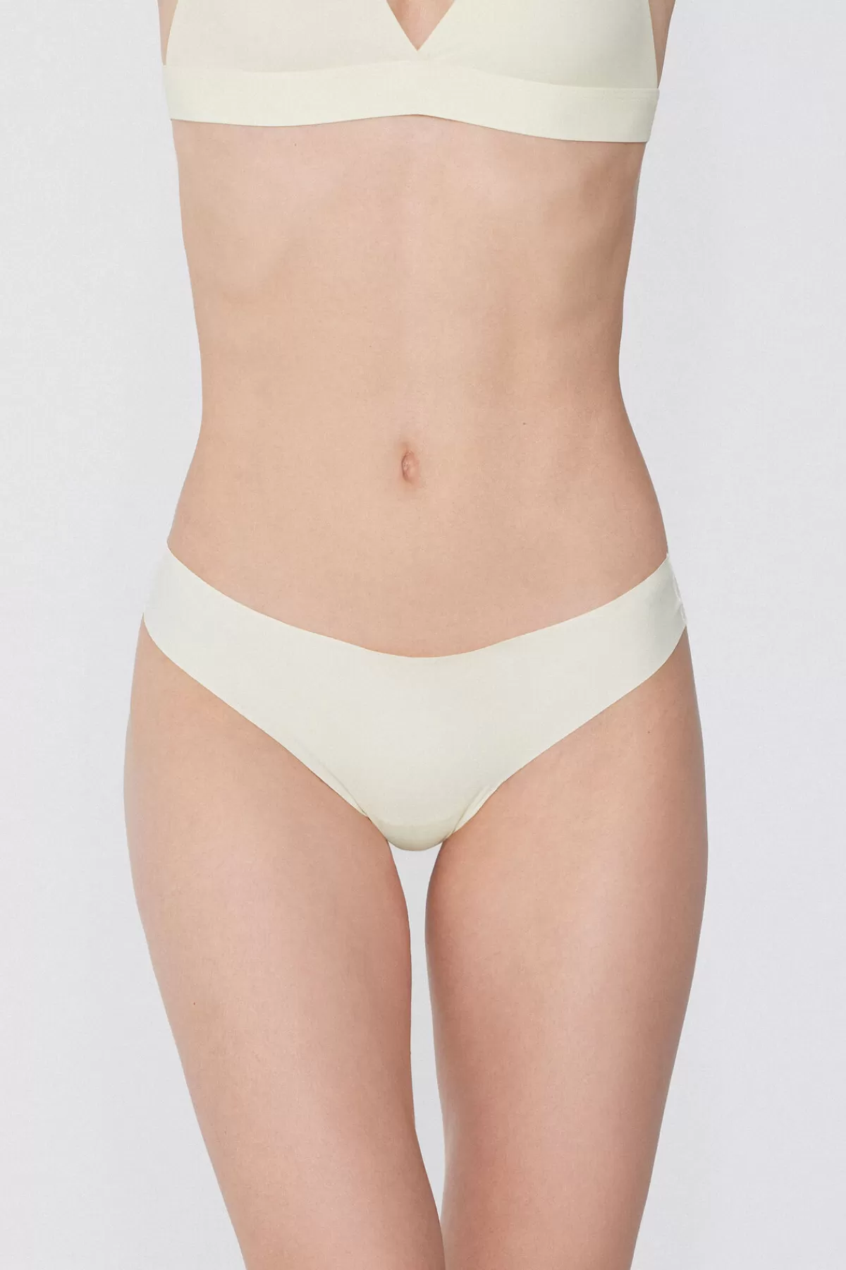 Tezenis Intimo Donna con Design Avvolgente in Microfibra EcoSostenibile - Stile Brasiliano e Conforto Naturale