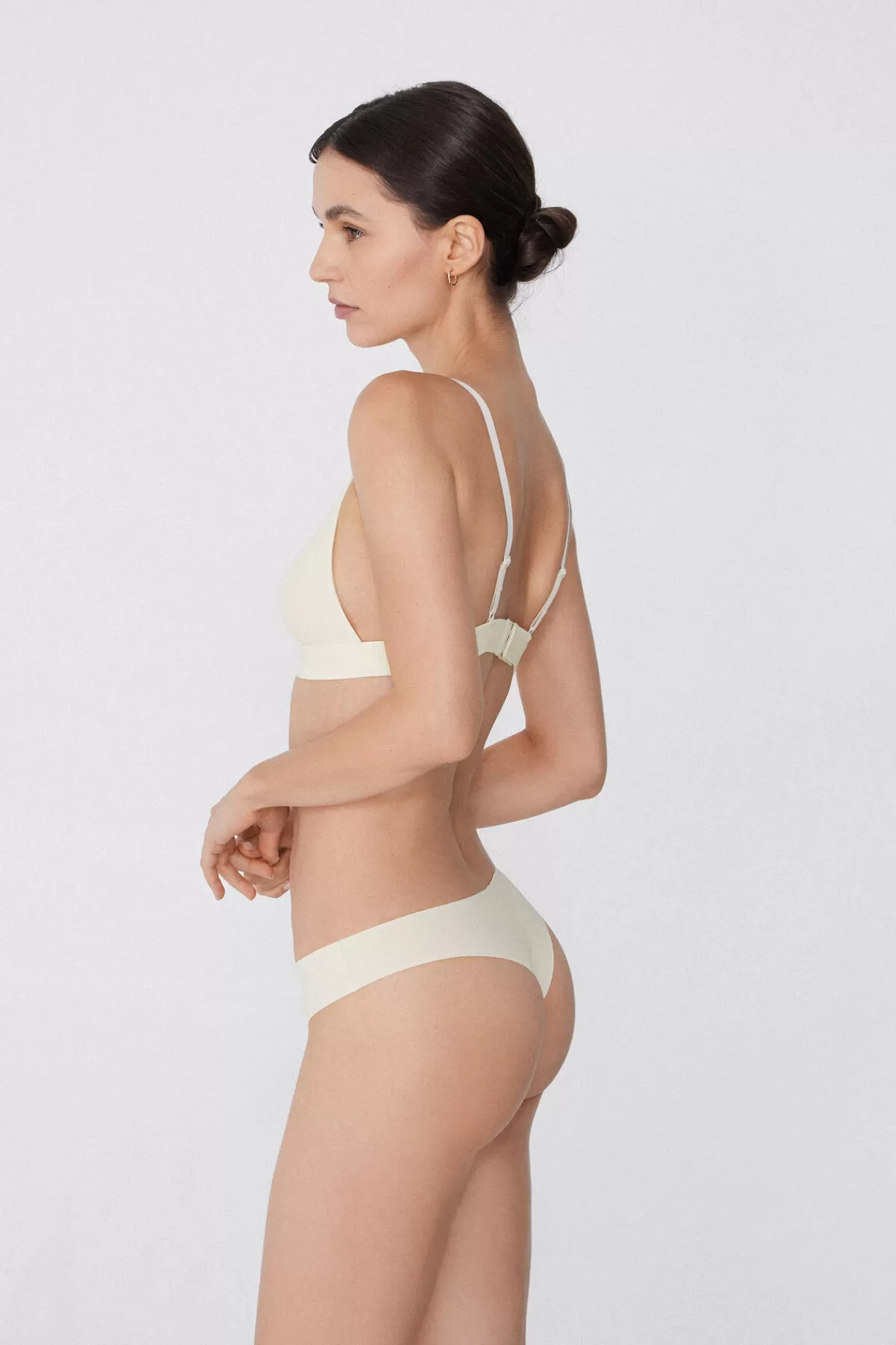 Tezenis Intimo Donna con Design Avvolgente in Microfibra EcoSostenibile - Stile Brasiliano e Conforto Naturale