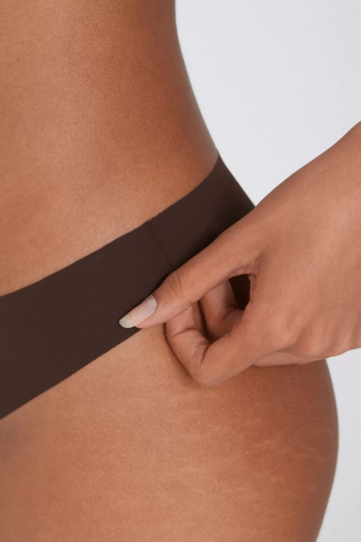 Intimo Tezenis Donna con Rifiniture a Taglio Strutturato - Microfibra Rigenerata Stile Brasiliano