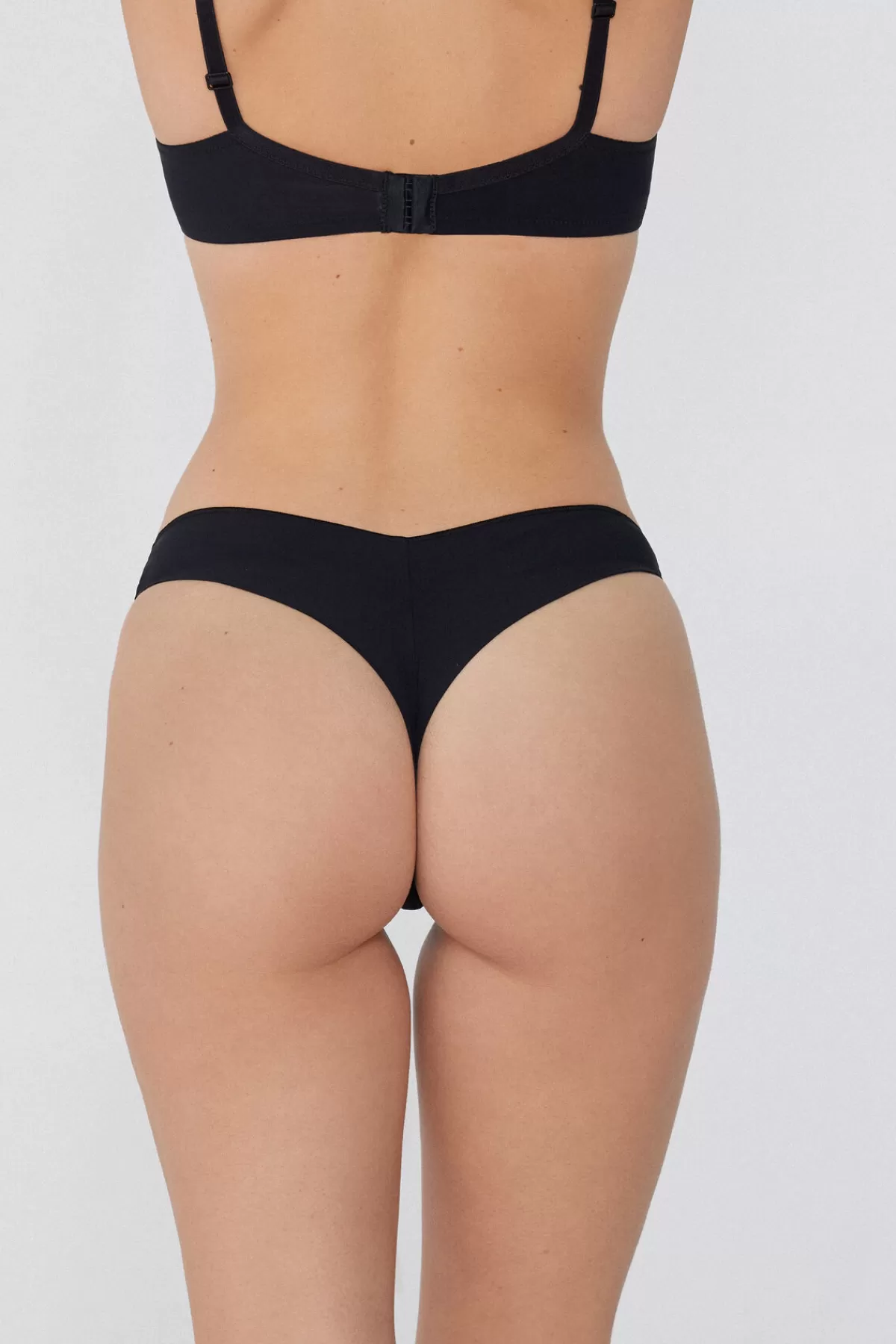 Intimo Femminile Confortevole Stile Brasiliano - Realizzato in Fibra Rigenerata da Tezenis