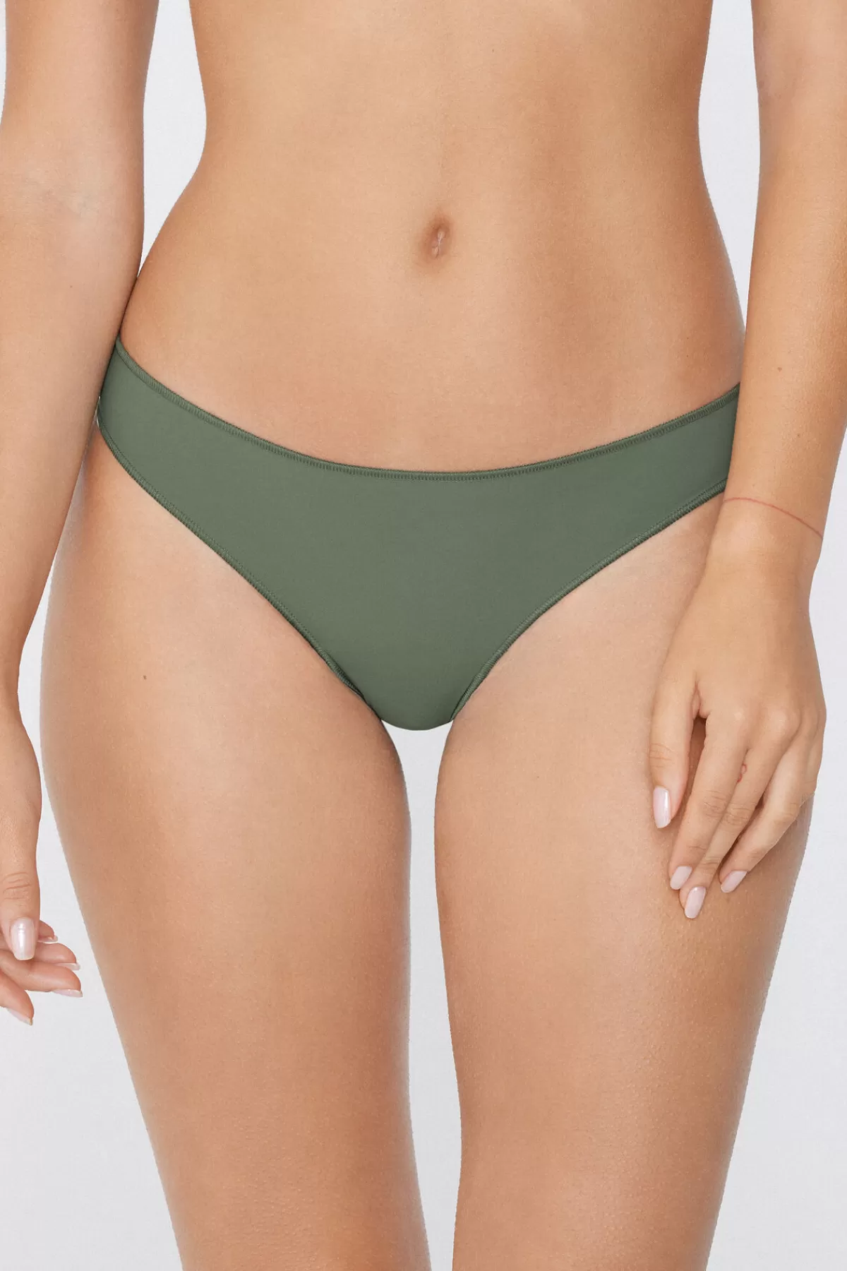 Intimo Femminile Tezenis con Fibra Rigenerata - Design Ispirazione Brasiliana