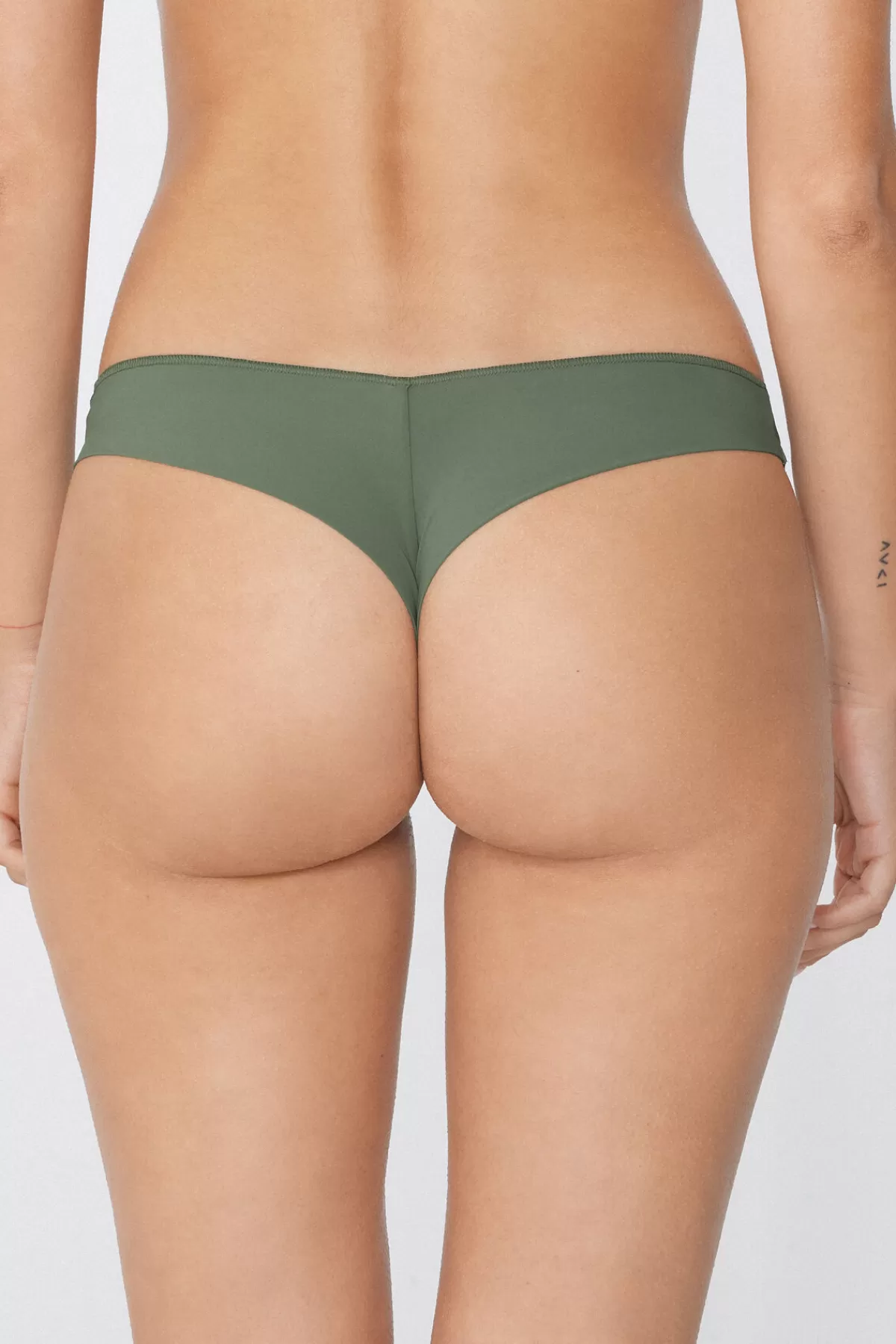 Intimo Femminile Tezenis con Fibra Rigenerata - Design Ispirazione Brasiliana