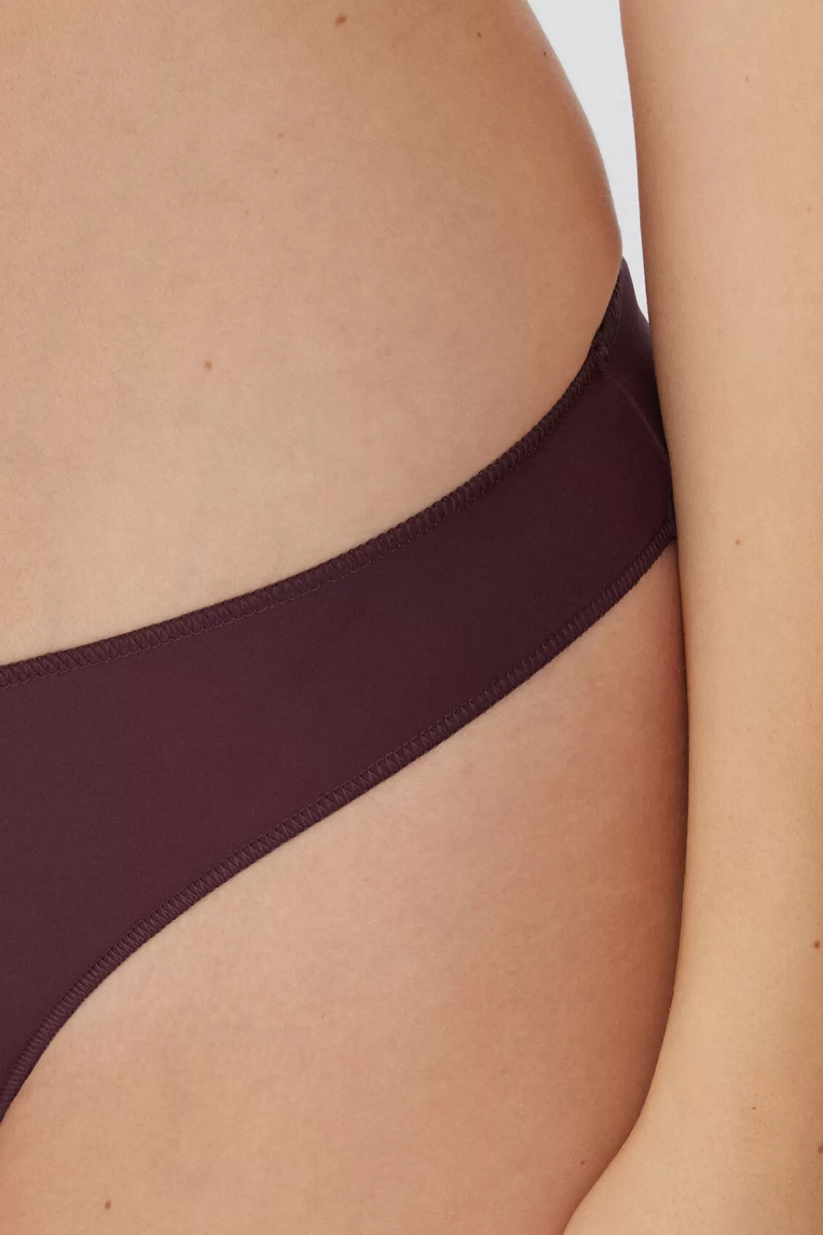 Intimo Femminile Tezenis Brasiliano - Confezionato in Tessuto Riciclato e Morbido per Comodità Senza Pari