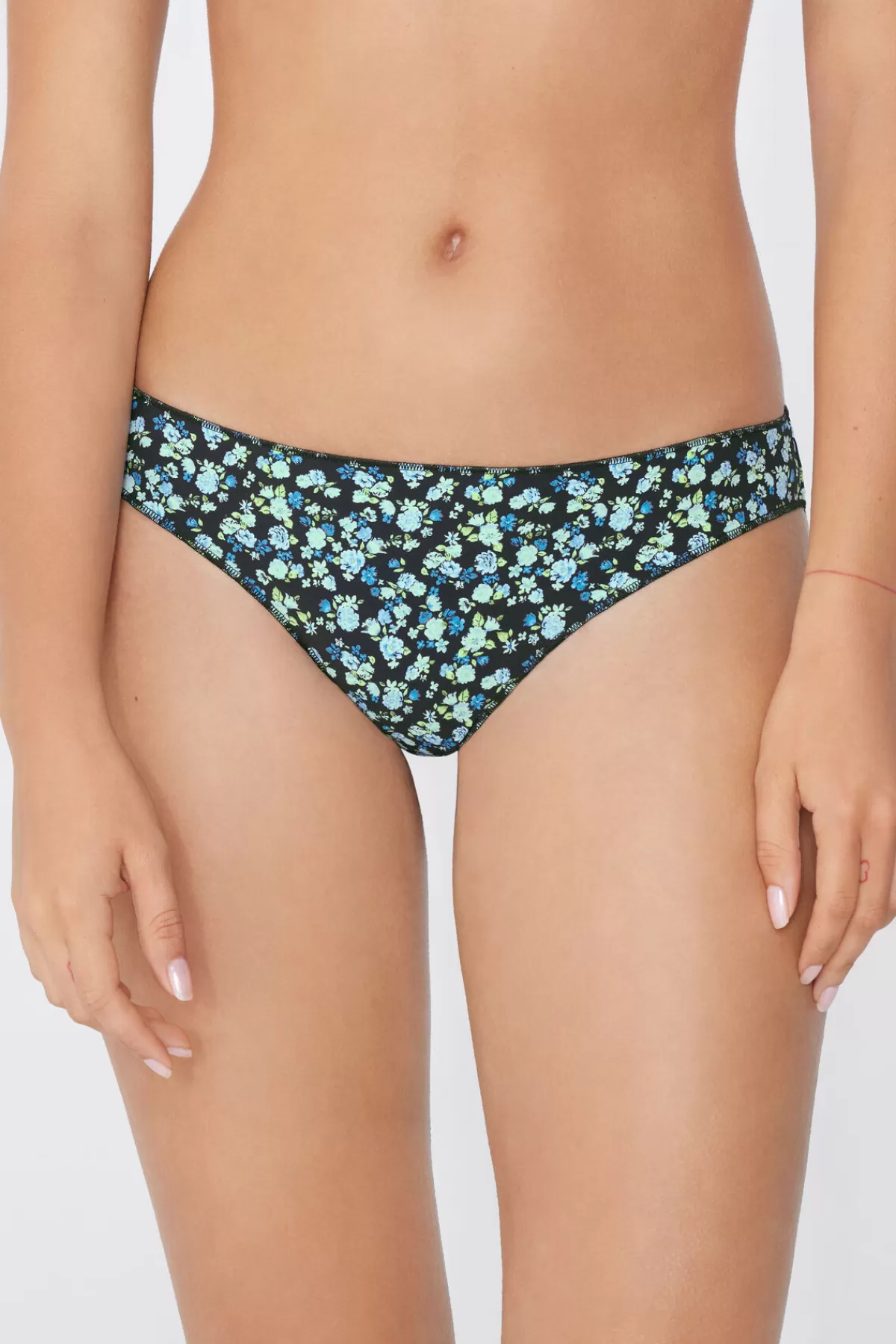 Tezenis Intimo Donna in Microfibra Brasiliana con Fantasia Floreale - Comfort Estivo e Design Moderno