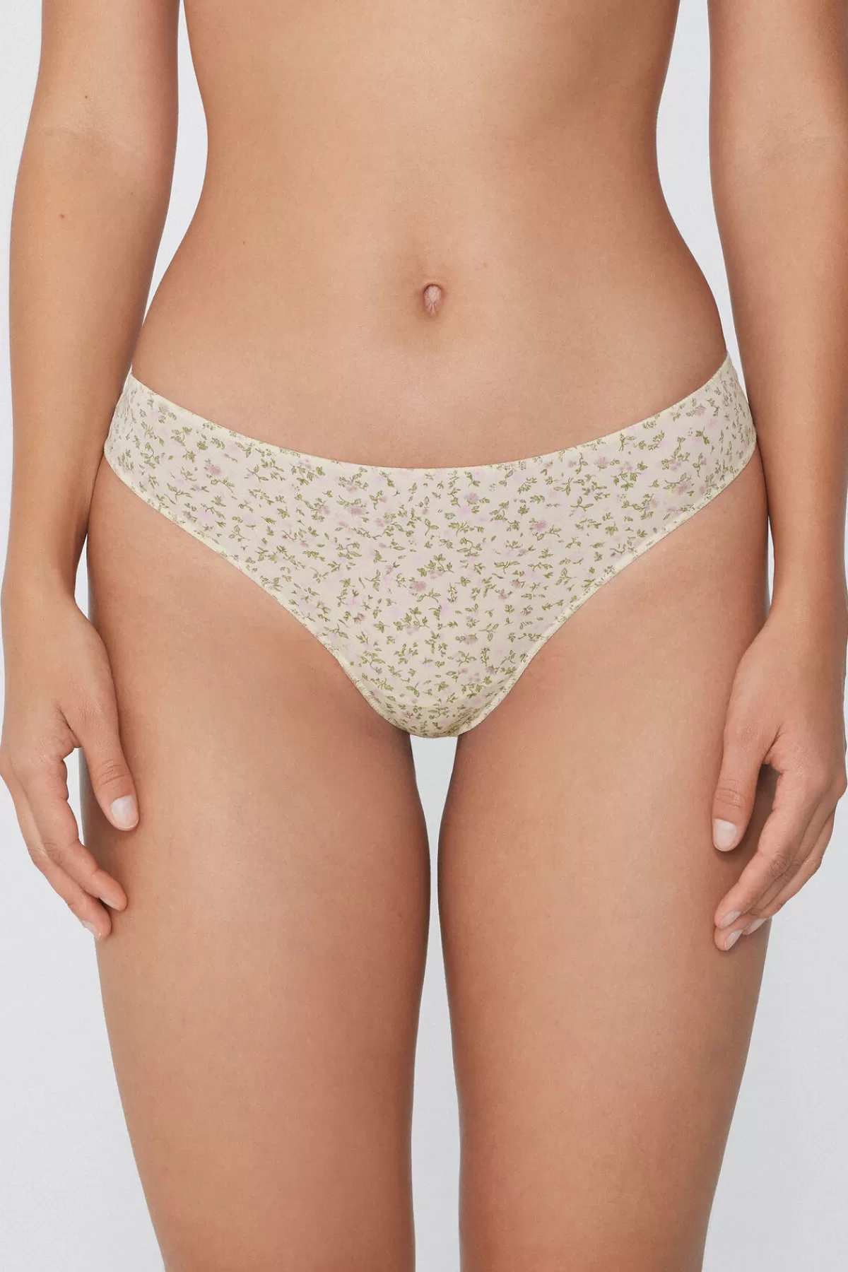 Intimo Femminile Tezenis in Microfibra Brasiliana con Stampa Esclusiva - Conforto e Stile per Ogni Occasione