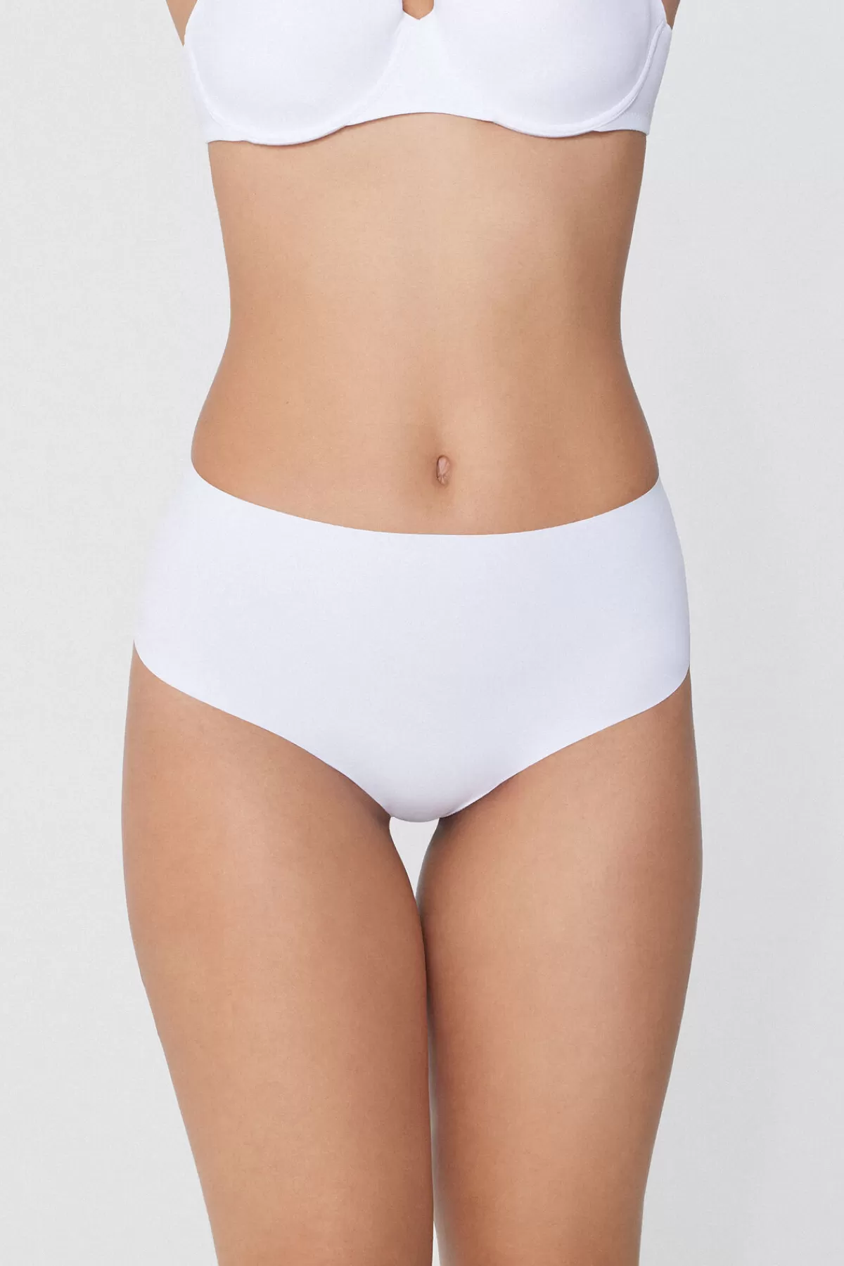 Tezenis Intimo Donna: Life Alta con Design Adattivo in Ecofibra Brasiliana - Massimo Conforto e Stile Naturale