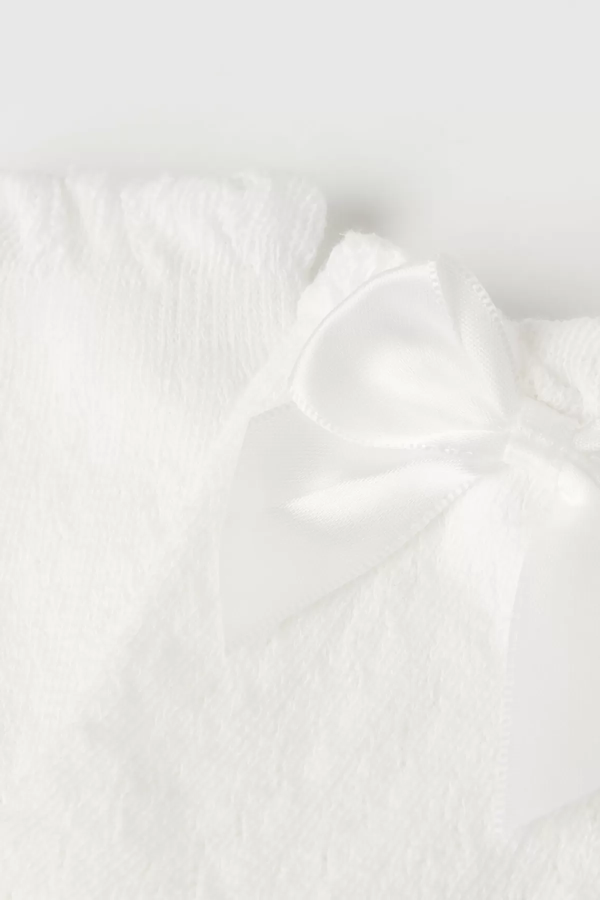 Calzettoni Tezenis per Bambina in Cotone Trapuntato con Fiocco Satinato Elegante