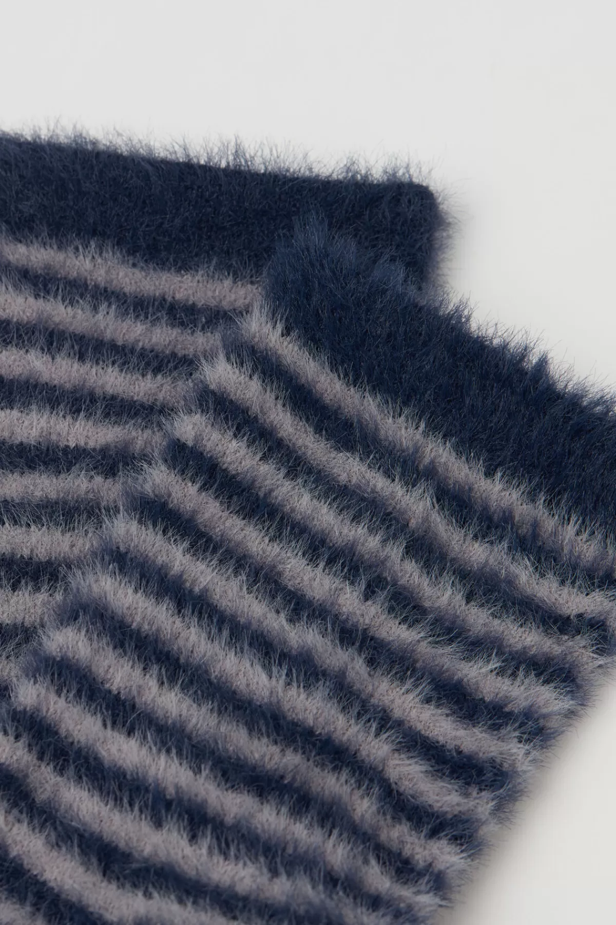 Calzettoni Donna in Cotone Morbido con Rifiniture a Peluria - Tezenis Collection Autunno 2024