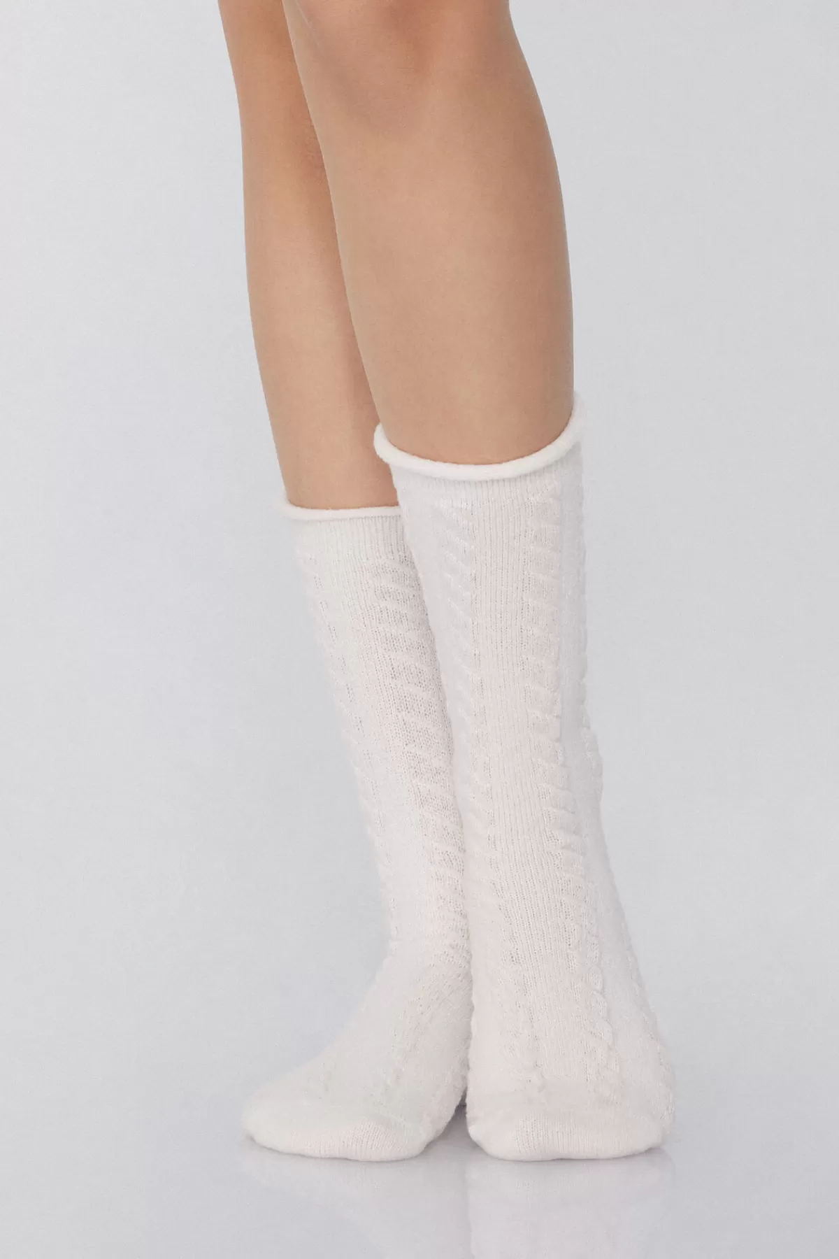 Calzettoni Invernali Donna con Trecce Artigianali | Tezenis 3/4 Spessore Rinforzato

:

Calze Alte Mezza Stagione Trecce Intrecciate - Tezenis Donna per Freddo Intenso