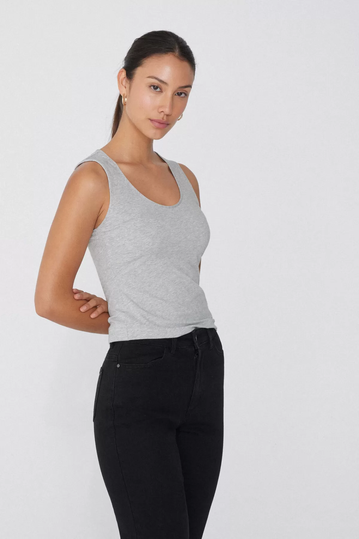 Tezenis Top Femminile in Puro Cotone con Scollo Rotondo e Spalle Ampie - Comodo e Leggero per l'Estate