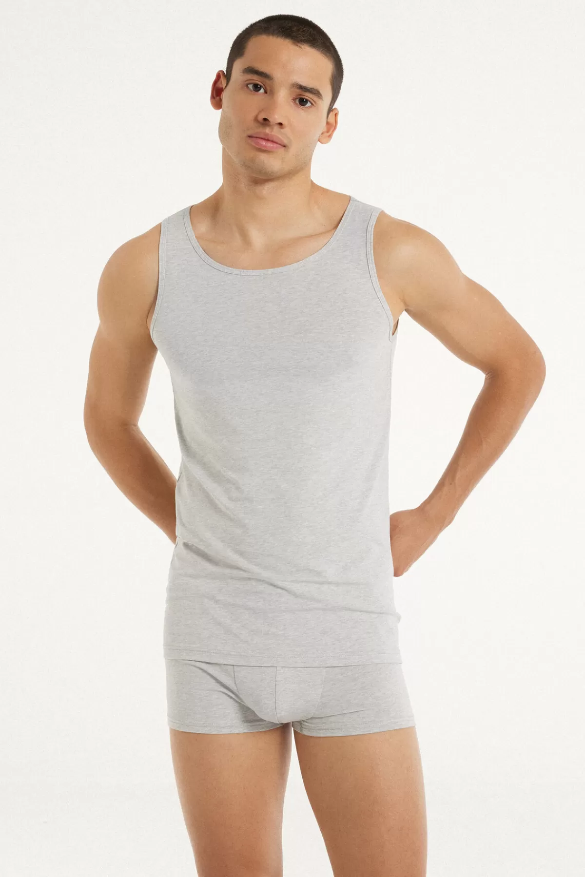 Tezenis Uomo: Maglia Senza Maniche Confortevole con Scollo Comodo in Cotone Elasticizzato - Ideale per lo Sport e il Tempo Libero