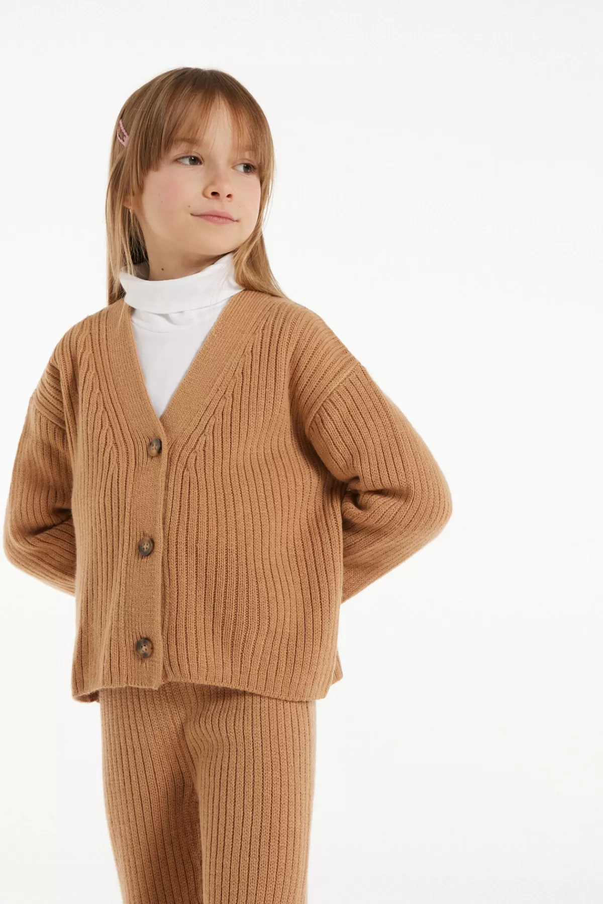 Morbido Cardigan Invernale con Bottoni a Costine - Abbigliamento Caldo per Bambine, Ideale per Autunno e Inverno