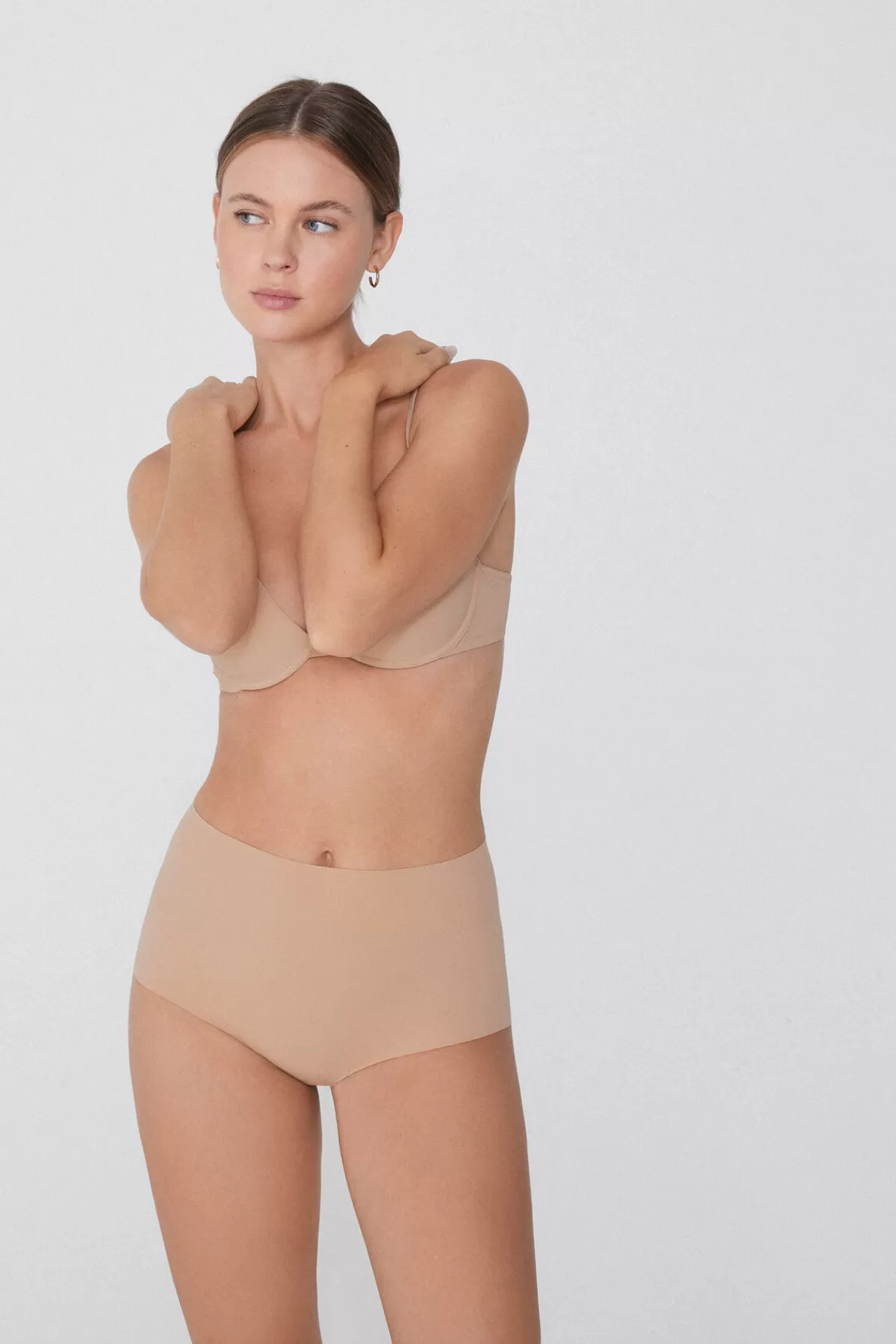 Tezenis Intimo Donna: Culotte Alta Comfort in Microfibra con Design Avvolgente