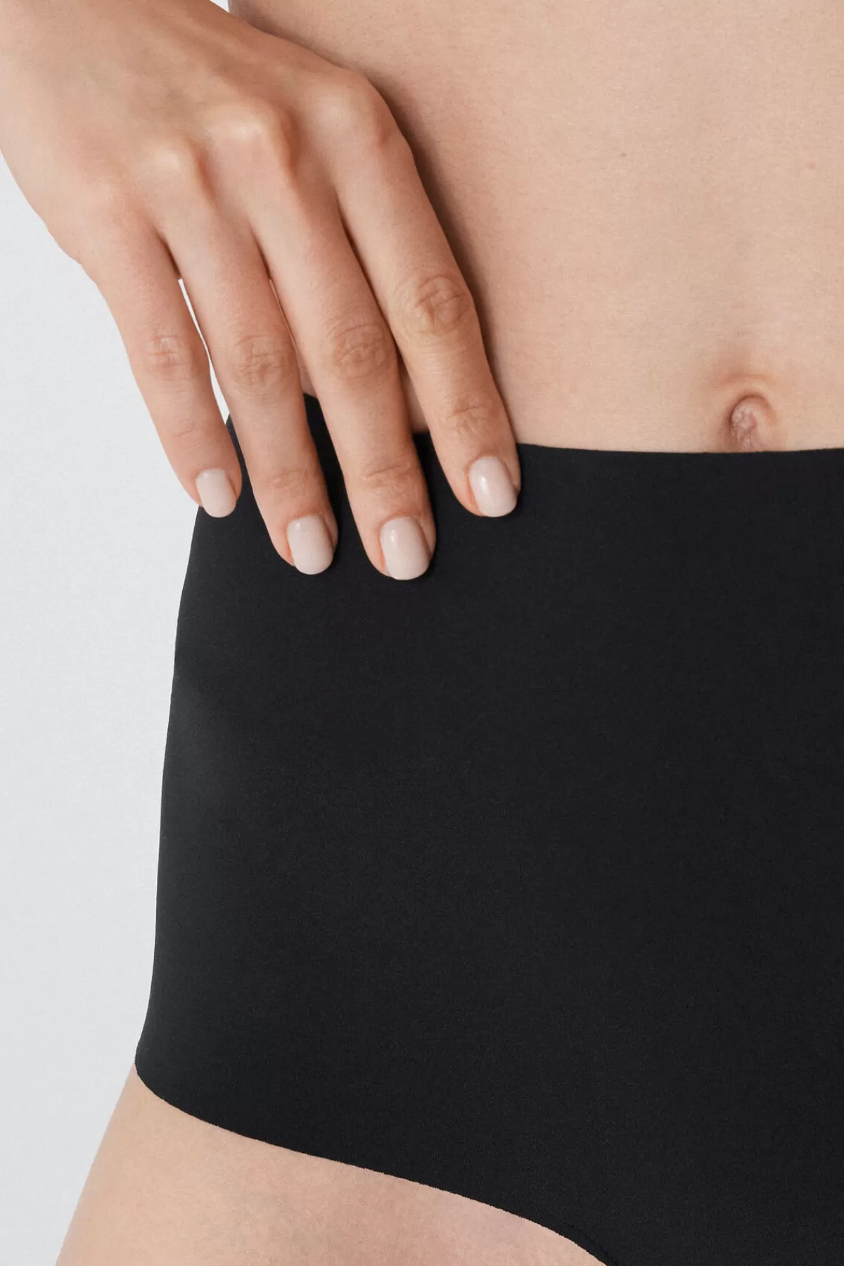 Tezenis Intimo Femminile Donna Vita Alta in Microfibra Morbida con Design Avvolgente - Culotte Comode dal Taglio Vivo e Stile Senza Cuciture