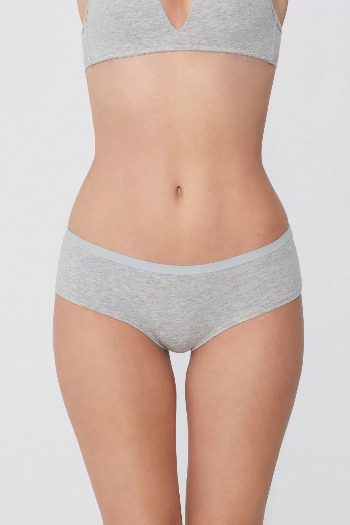Intimo Femminile Tezenis: Culotte Morbide in Cotone Biologico per Comfort Naturale

（：，，