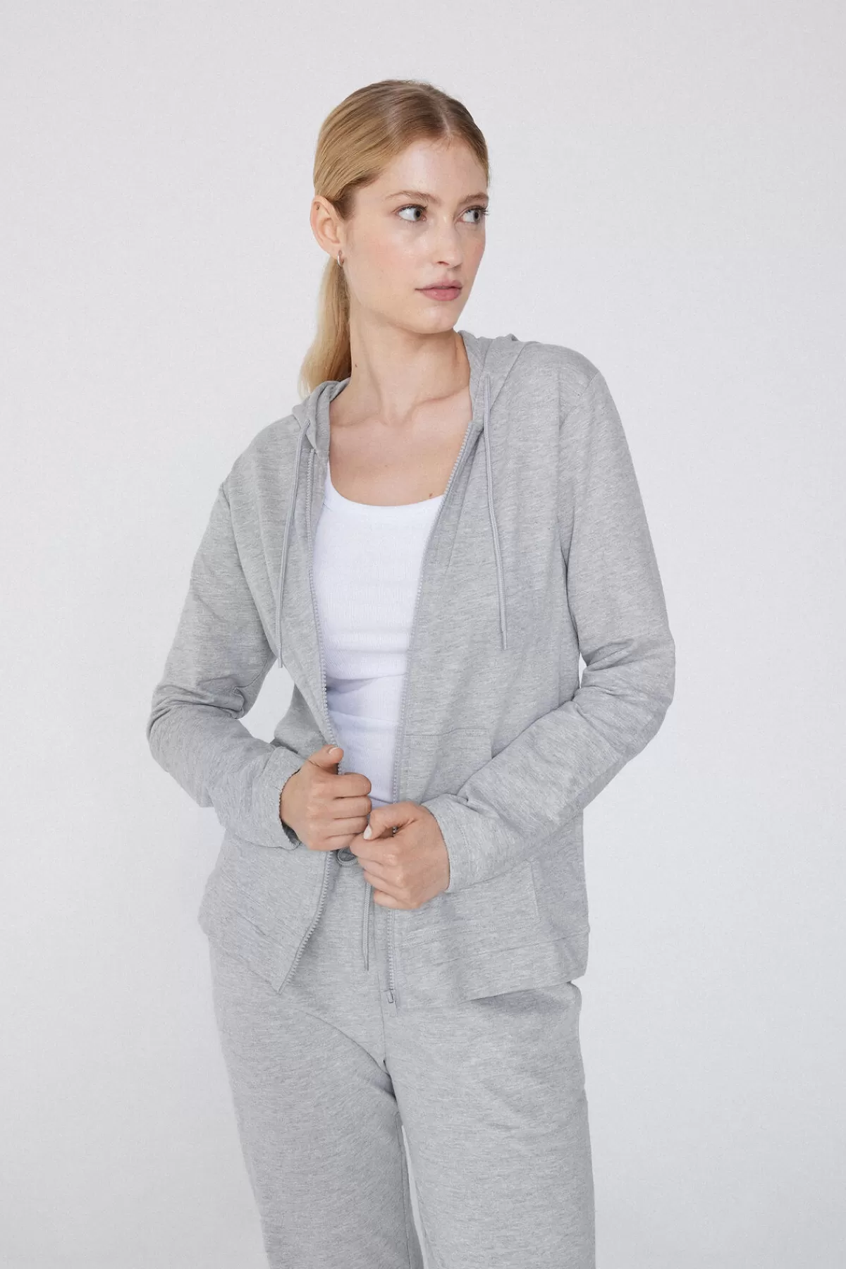 Tezenis Felpa Donna con Cappuccio - Zip Frontale e Cappuccio Regolabile con Cordini, Morbida e Pratica per Tutto il Giorno