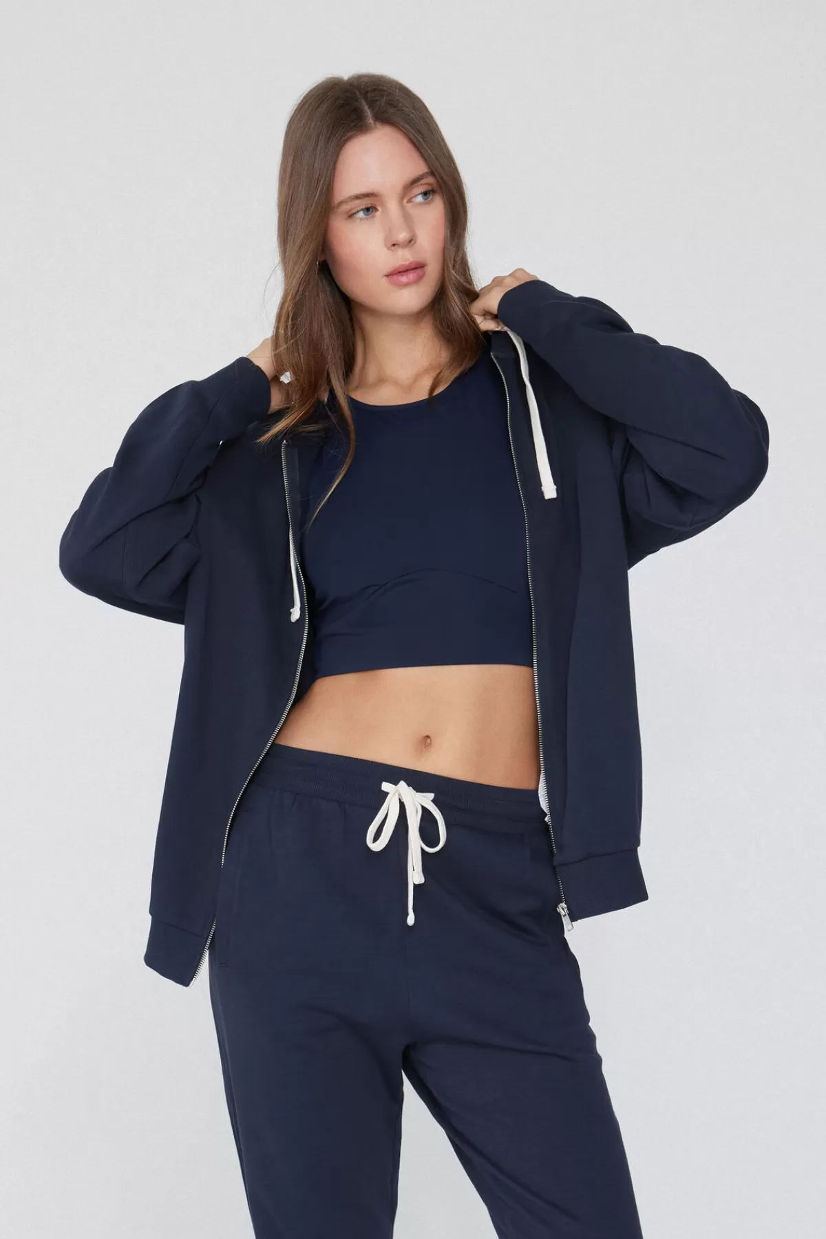 Tezenis Felpa Oversized Donna in Cotone Heavyweight - Cappuccio con Zip e Taschi Laterali 

(：，、，，，SEO。++，。，。，heavyweightcoton。)

```