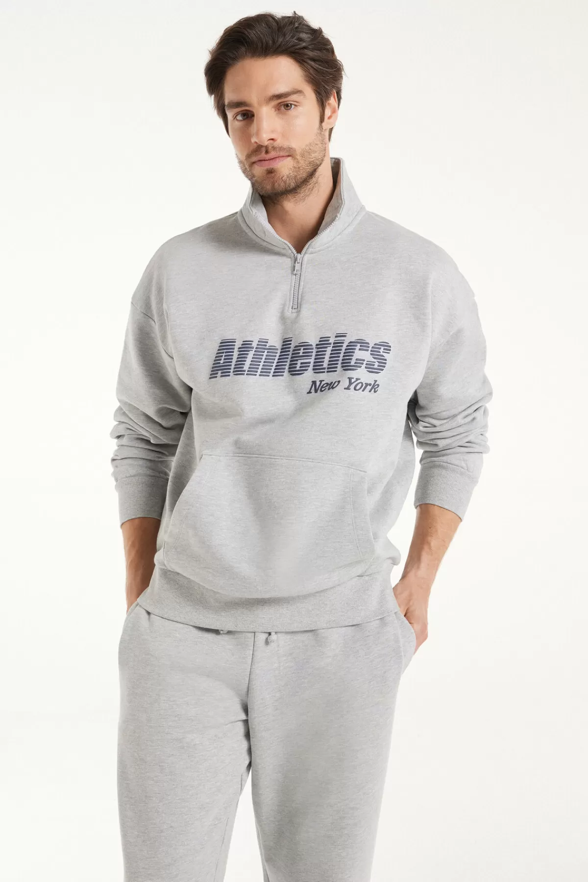 Felponcino Invernale Tezenis Uomo con Zip Frontale e Stampa Unica - Modello Oversized a Maniche Lunghe