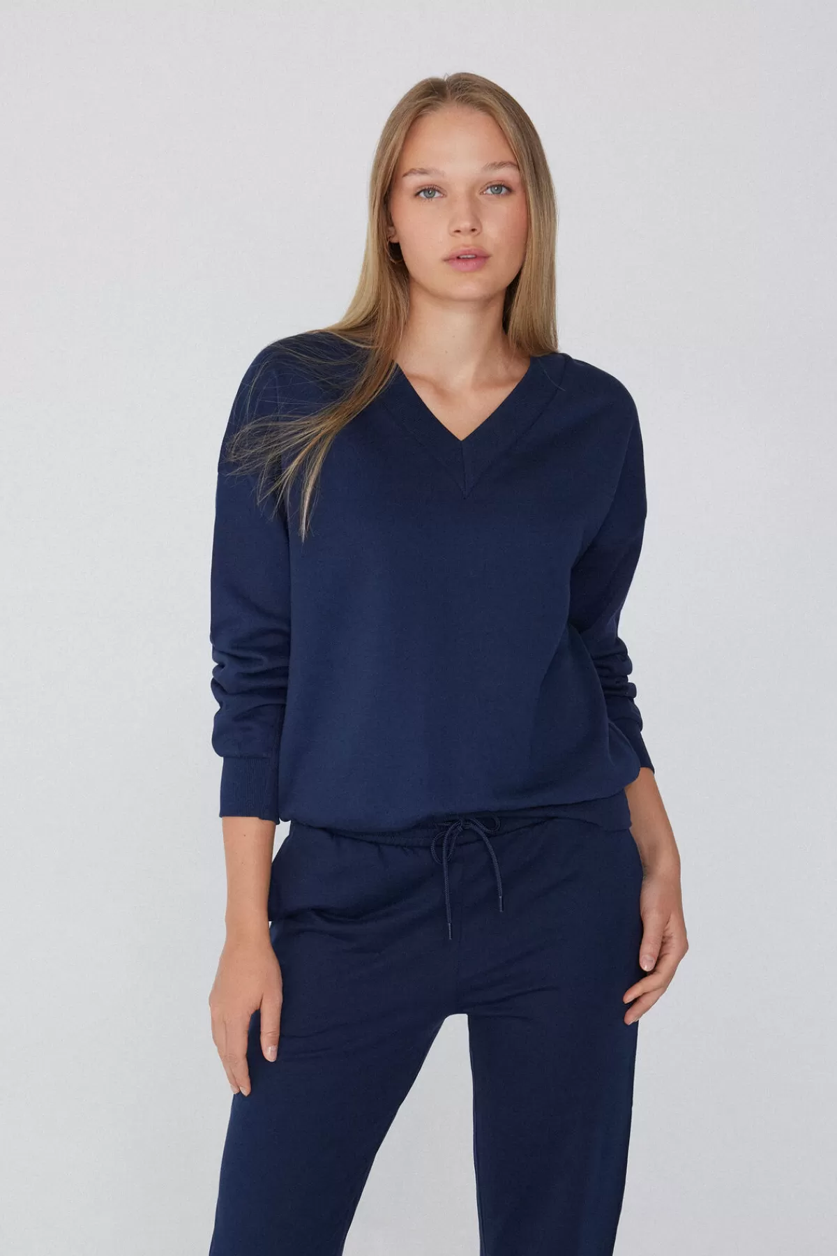 Tezenis Felpa Donna Invernale con Scollo a V - Maglione Pesante a Maniche Lunghe per Look Casual e Confortevole