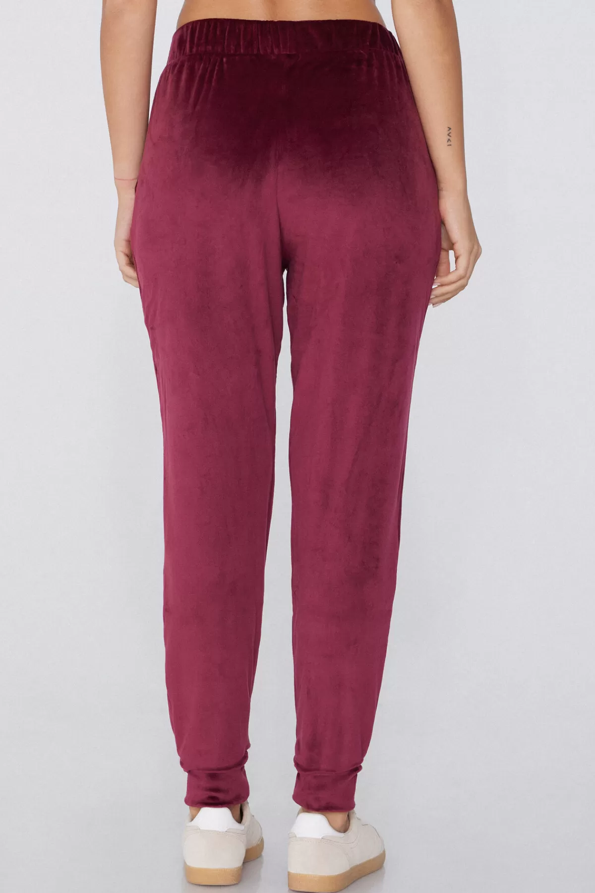 Jogger Donna Tezenis in Velluto Morbido con Tasche Laterali - Pantaloni Sportivi Confortevoli ed Elasticizzati
