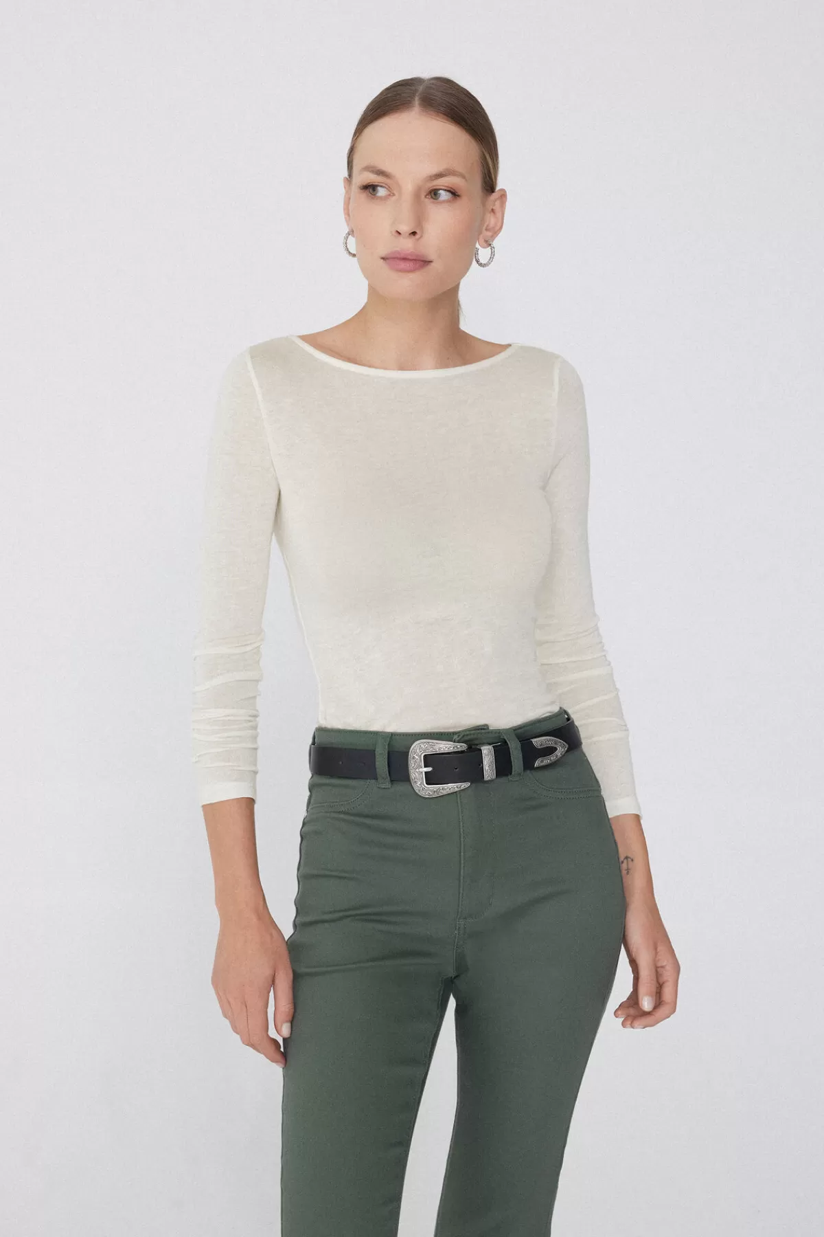 Maglia Tezenis Donna con Scollo a Barchetta - Morbida Fusione di Viscosa e Lana Merino per Comfort Stagionale