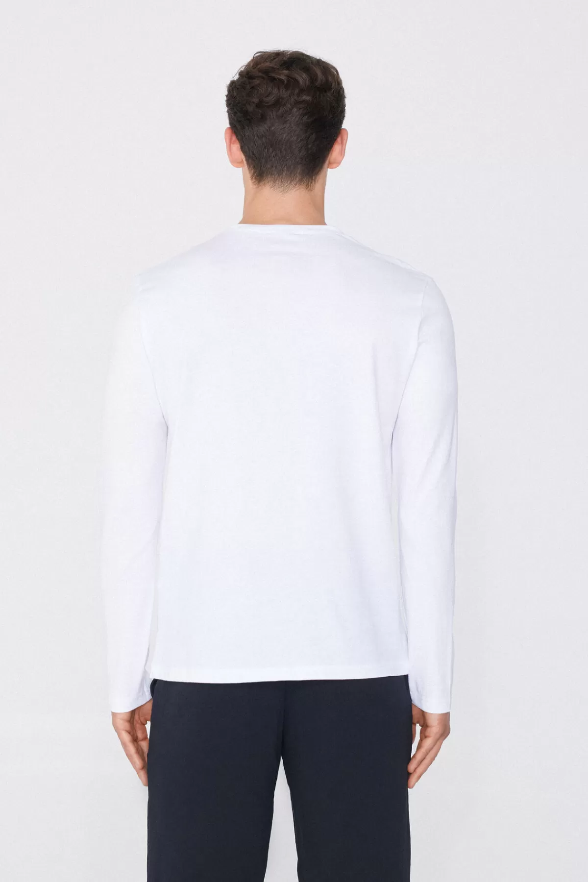Maglia Comoda in Puro Cotone con Collo Tondo - Tezenis Uomo per Maniche Lunghe Autunnali