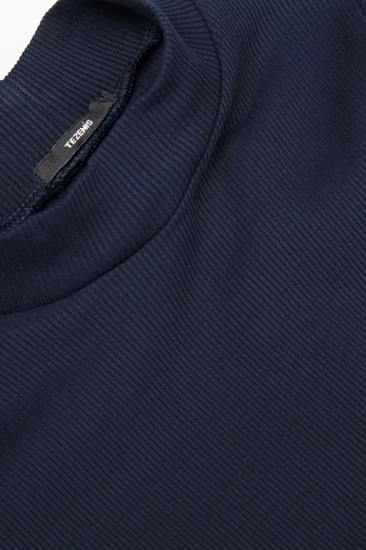 Tezenis Maglione Unisex per Bambini - Maniche Lunghe con Scollo Rotondo e Dettaglio a Righe, Morbido e Confortevole