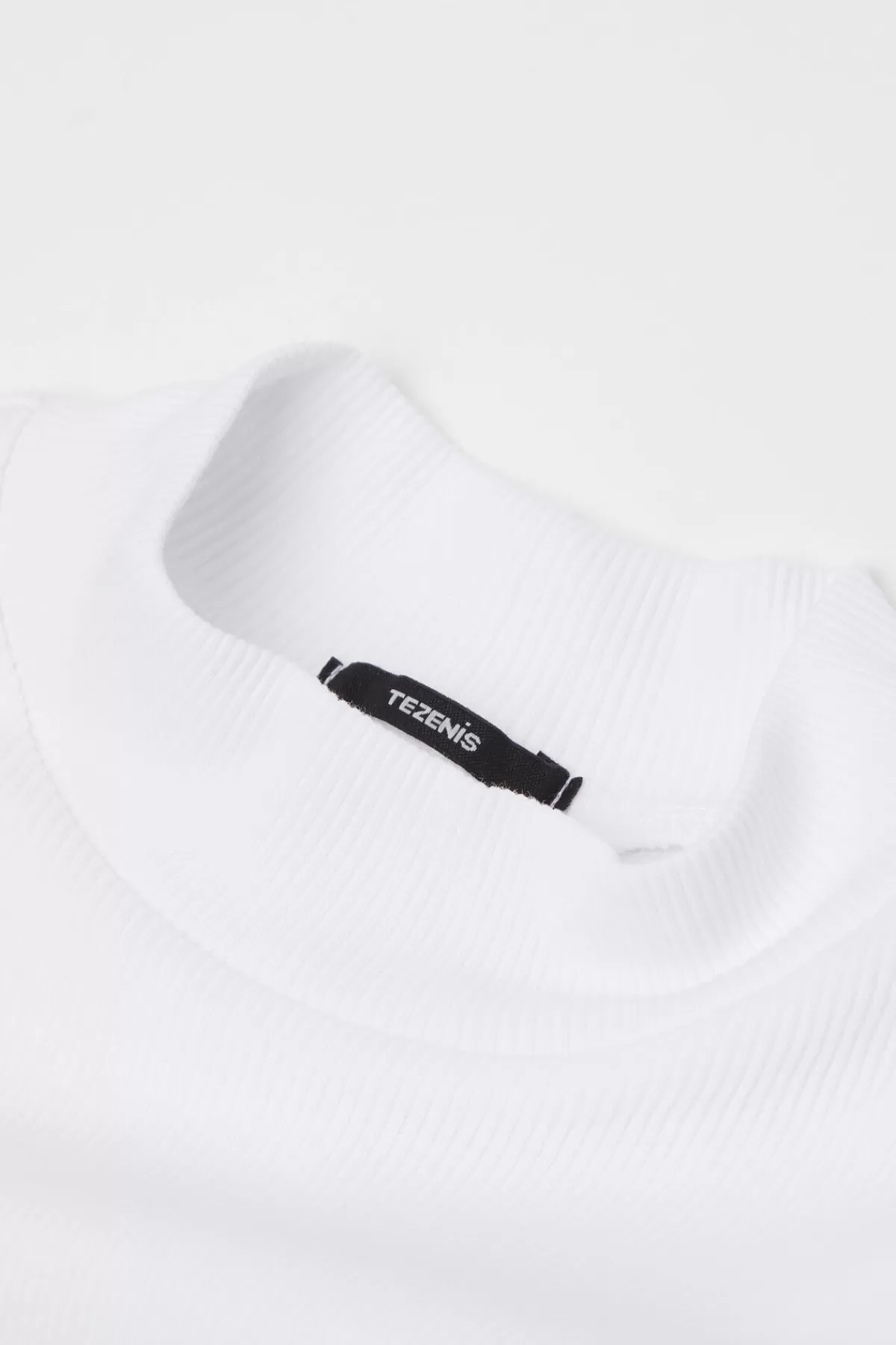 Maglione Termico Tezenis con Collo Lupetto - Intimo Morbido a Costine per Bambini, Unisex 

（：，