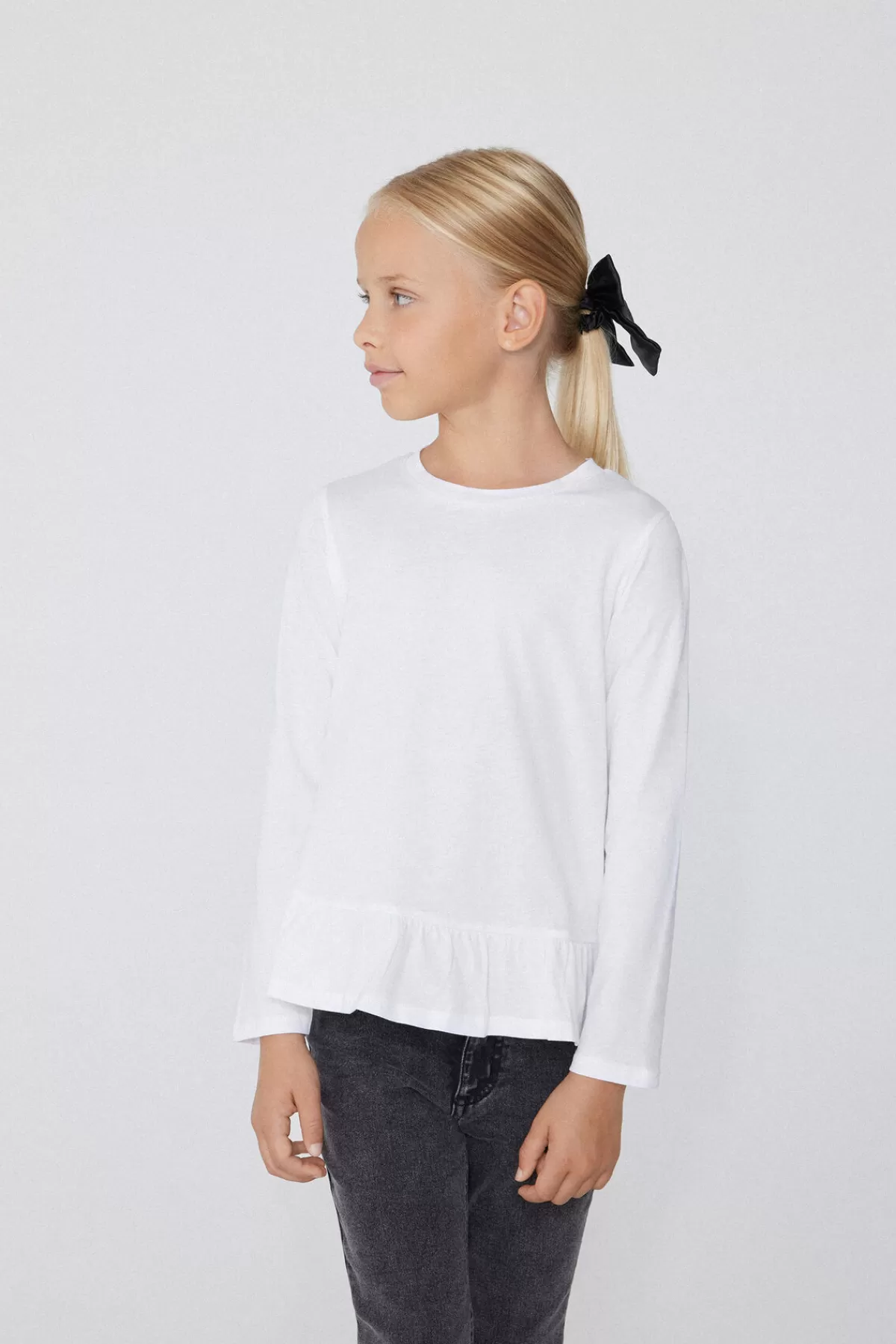 Maglia Tezenis in Puro Cotone con Maniche Lunghe e Dettaglio Volant Romantico