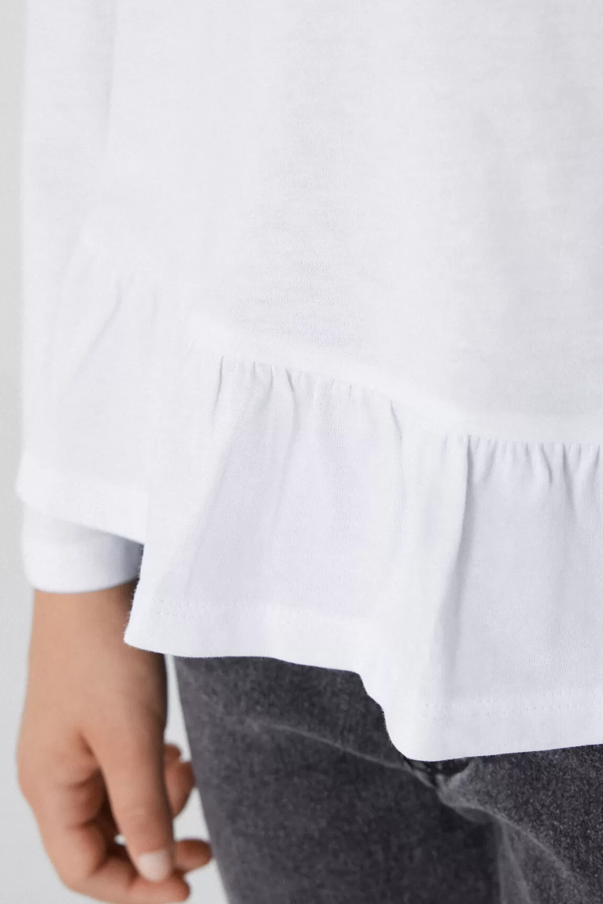 Maglia Tezenis in Puro Cotone con Maniche Lunghe e Dettaglio Volant Romantico