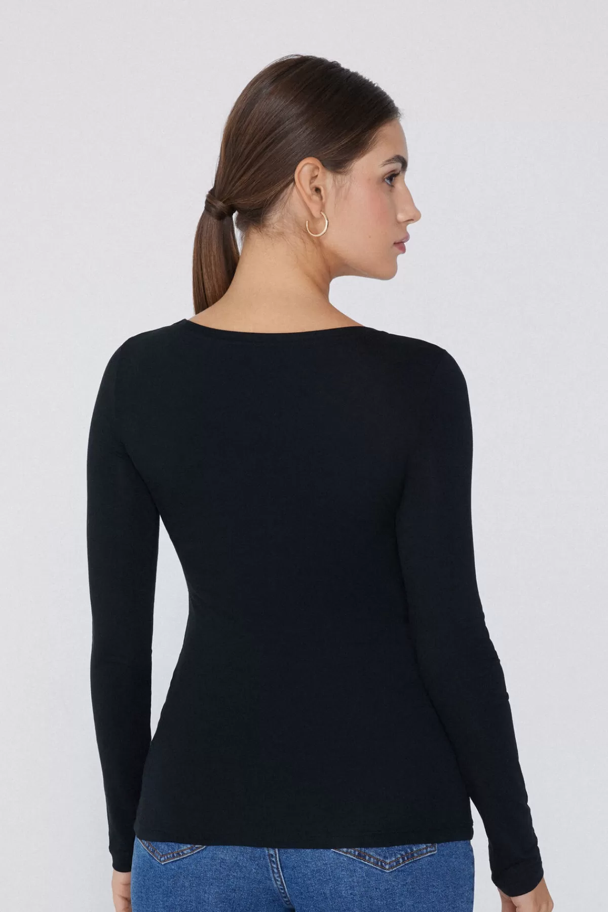Maglione Donna con Scollo a Madonna e Maniche Lunghe - Viscosa Morbida di Tezenis