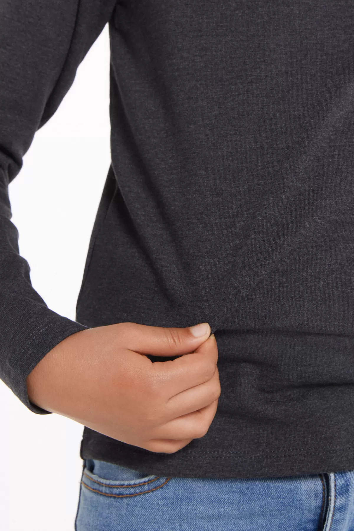 Maglia Termica Unisex in Puro Cotone per Bambini, Girocollo Comodo e Morbido - Tezenis Junior Collection. Perfetta per Stagioni Fredde, Ideale per Gioco e Relax con Taglio Morbido e Traspirante.