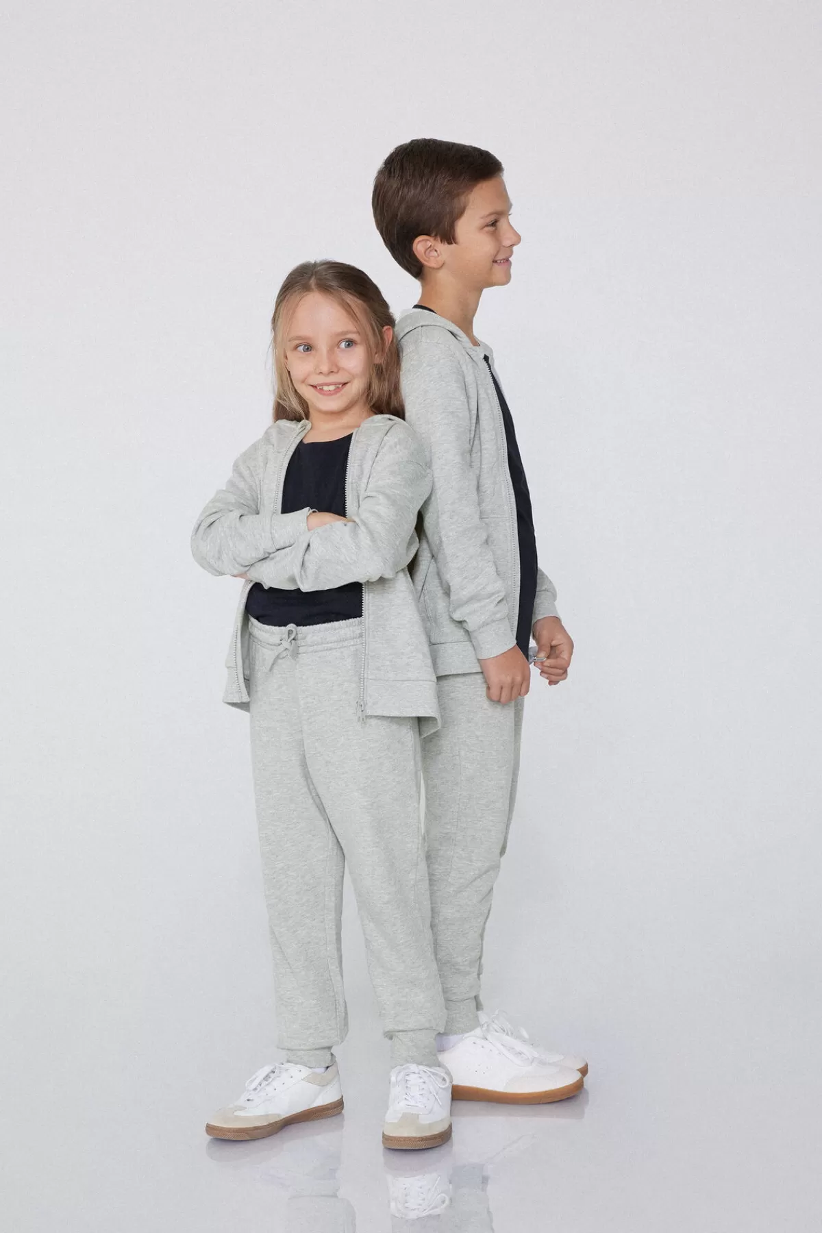 Pantaloni Primavera Tezenis in Morbida Felpa per Bambini - Comodi e Confortevoli