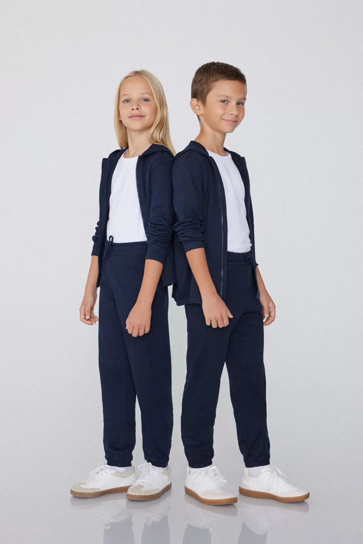 Pantaloni Sportivi in Felpa Unisex per Bambini - Modello Lungo e Confortevolle Tezenis Collection