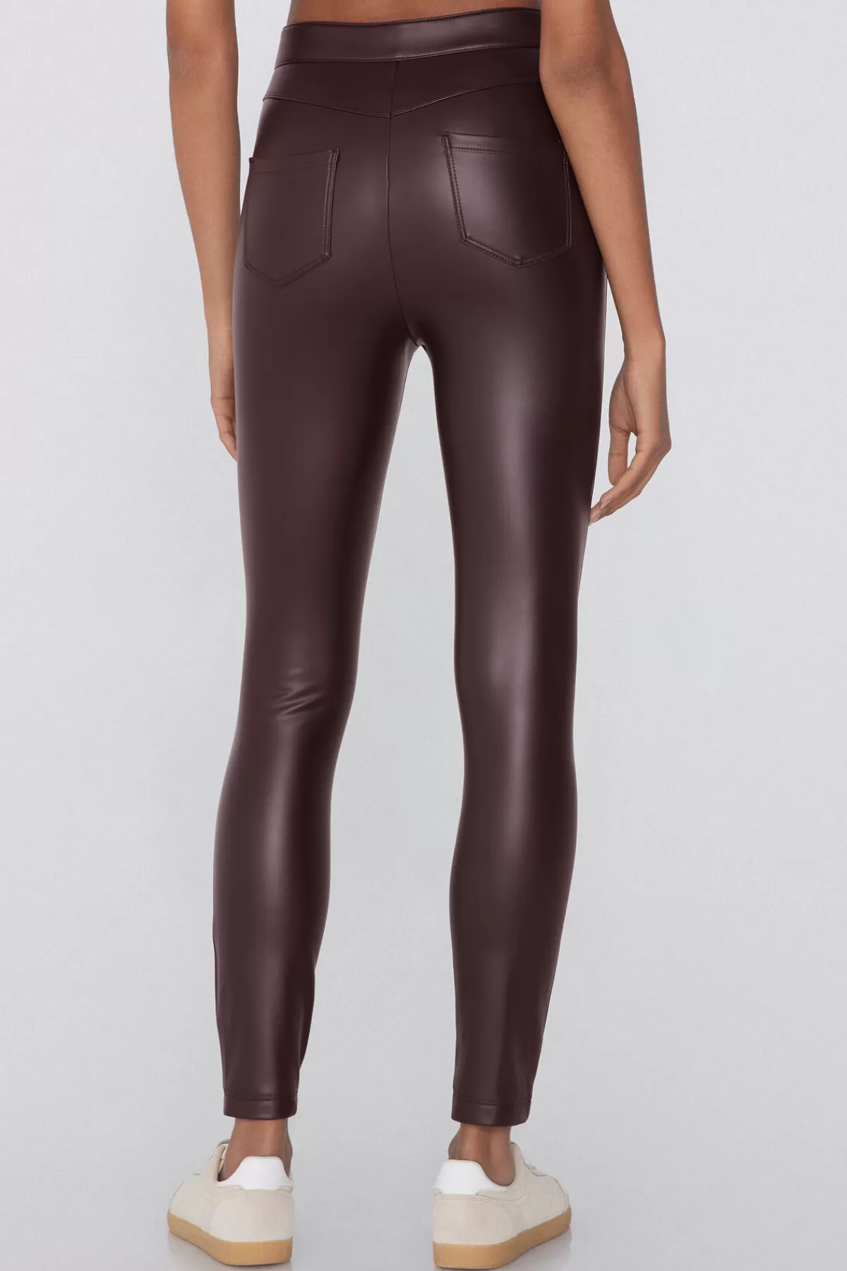 Pantaloni Termici Donna con Tasche in Pelle Sintetica - Tezenis Collection Invernale, Design Elegante e Conforto Totale