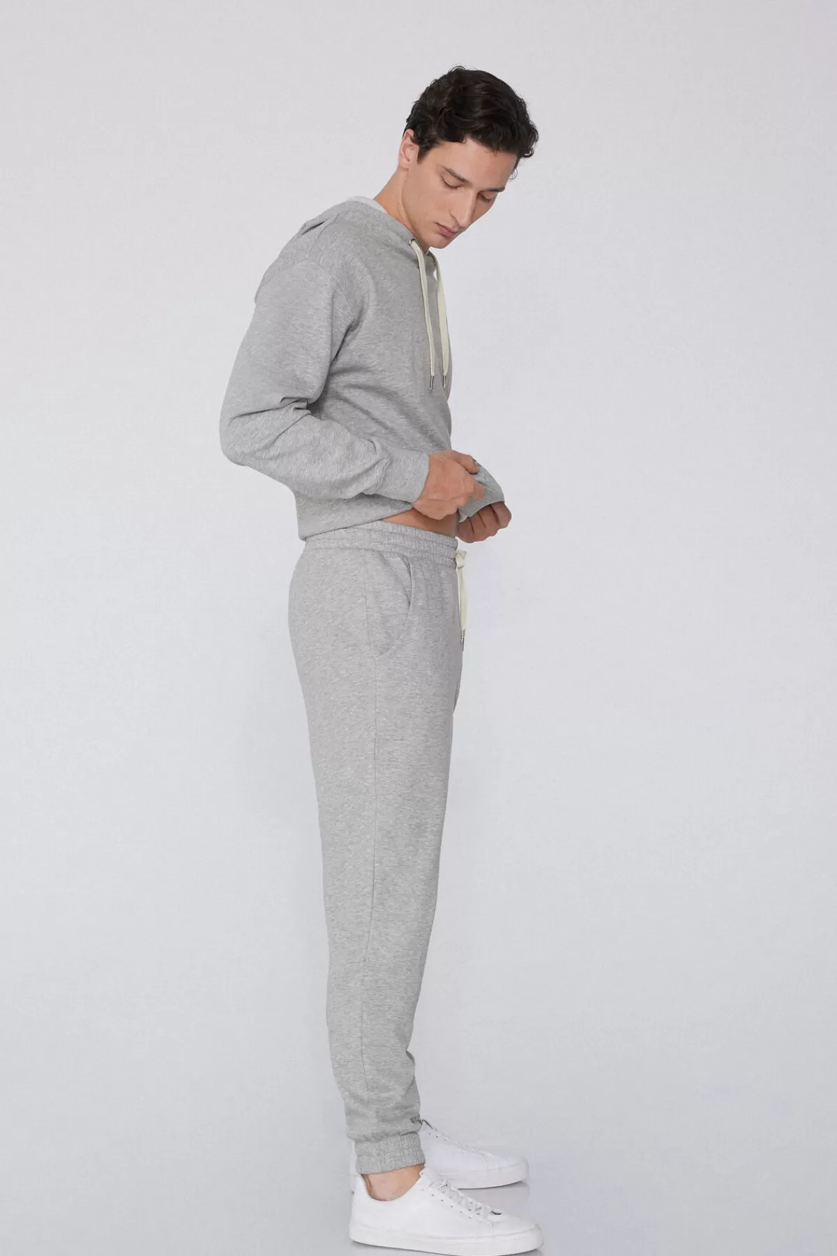 Pantaloni Casual Uomo Tezenis in Felpa Spessa - Confortevoli con Coulisse Regolabile e Taschie laterali Funzionali per Look Autunno/Inverno