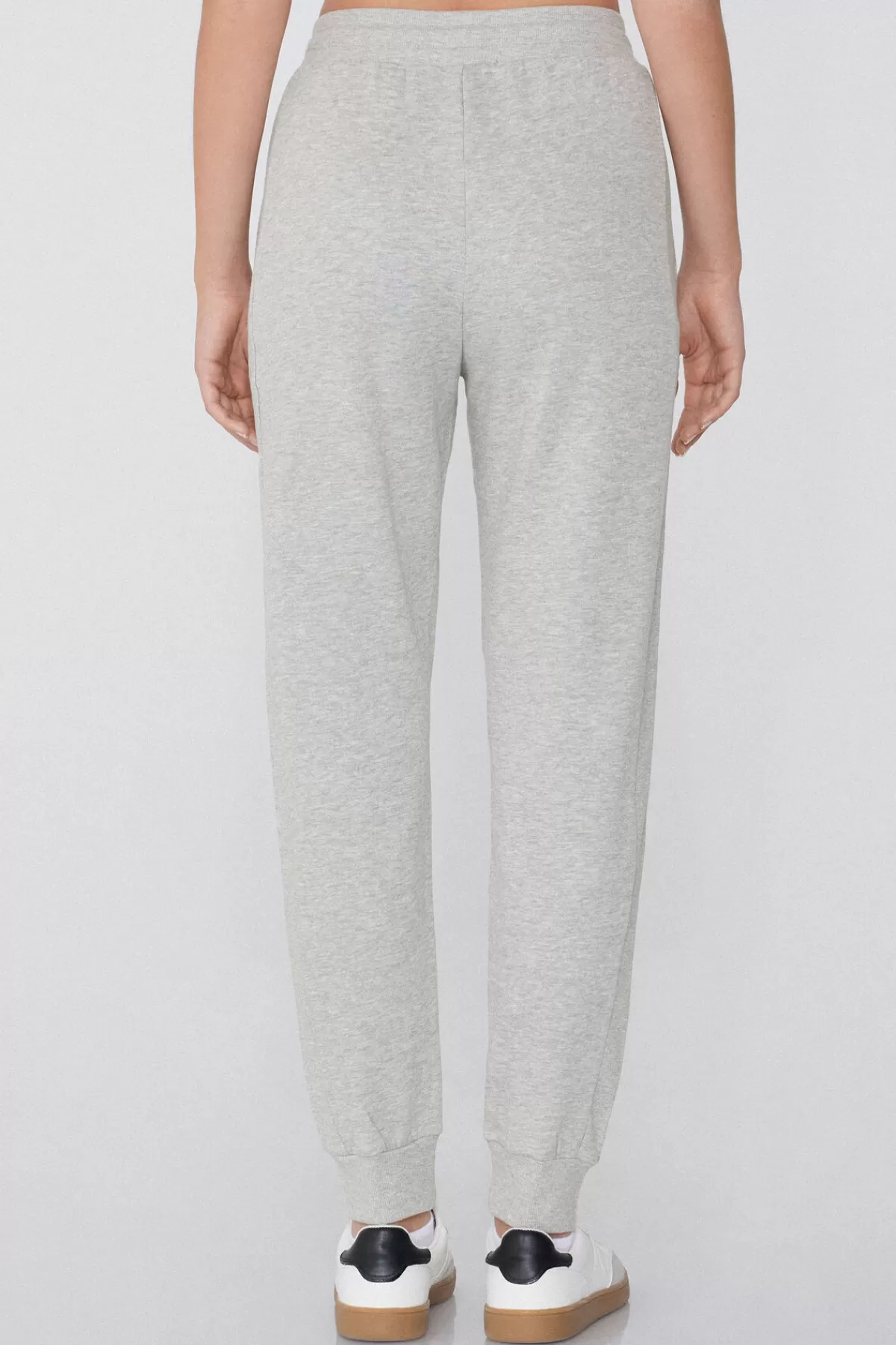 Pantaloni Donna Tezenis in Felpa Spessa con Fasciatura Regolabile e Tasche Laterali - Comodi e Morbidi per Tutto il Giorno