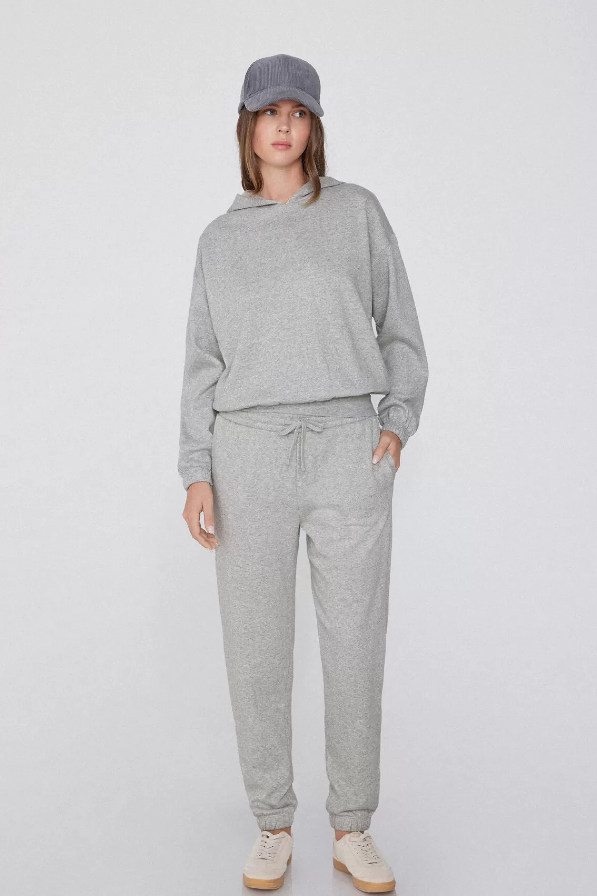 Pantaloni e Felpa Invernali Tezenis Donna - Laminato Morbido con Design Elegante