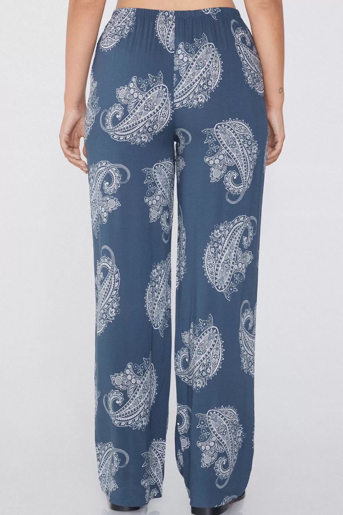 Tezenis Pantaloni Eleganti Donna in Viscosa - Sagoma Diritta e Confortevole per Tutto il Giorno
