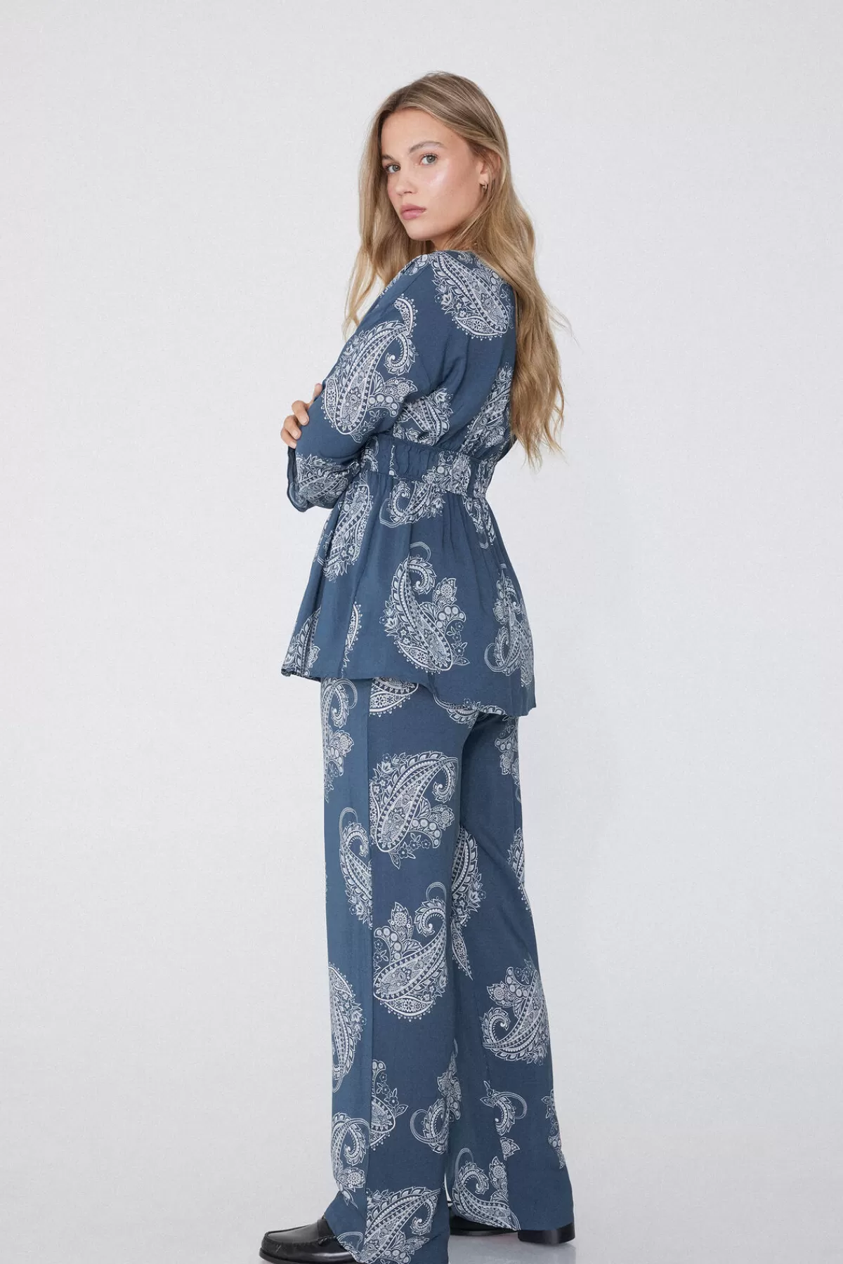 Tezenis Pantaloni Eleganti Donna in Viscosa - Sagoma Diritta e Confortevole per Tutto il Giorno