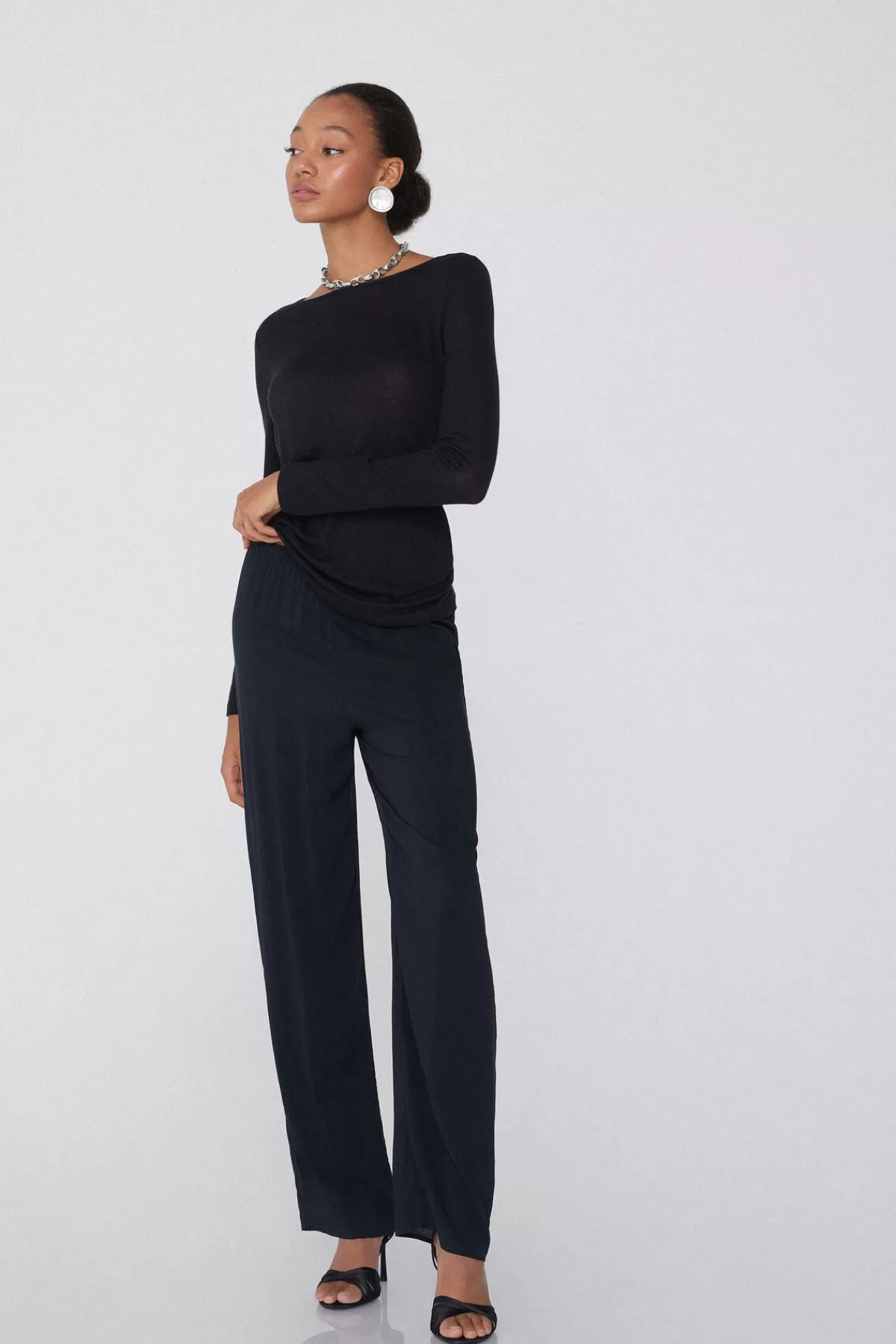 Pantaloni Eleganti Tezenis in Viscosa - Taglio Dritto e Confortevoli per Tutto il Giorno