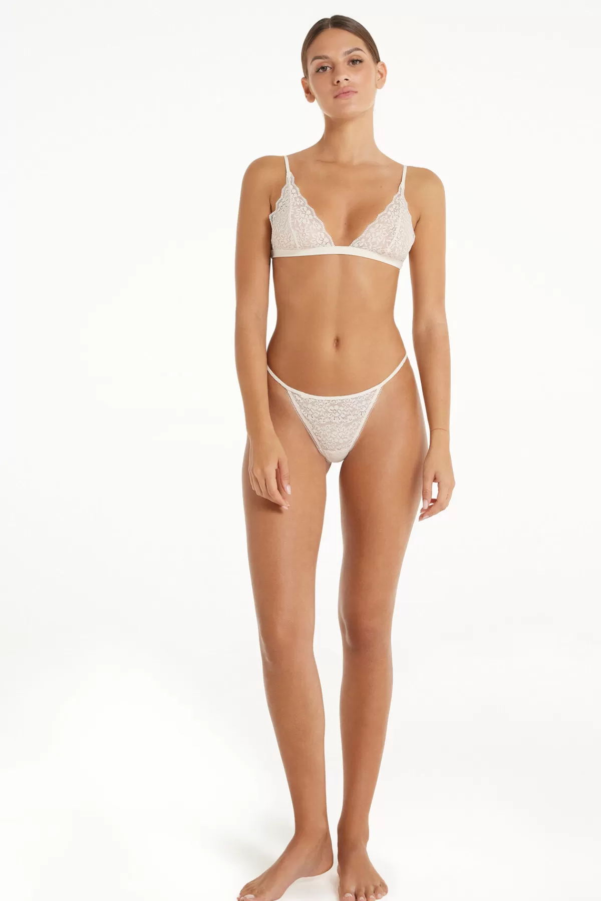Tezenis Intimo Donna in Pizzo Eco - Tanga Design Laterale Slim con Comfort Naturale