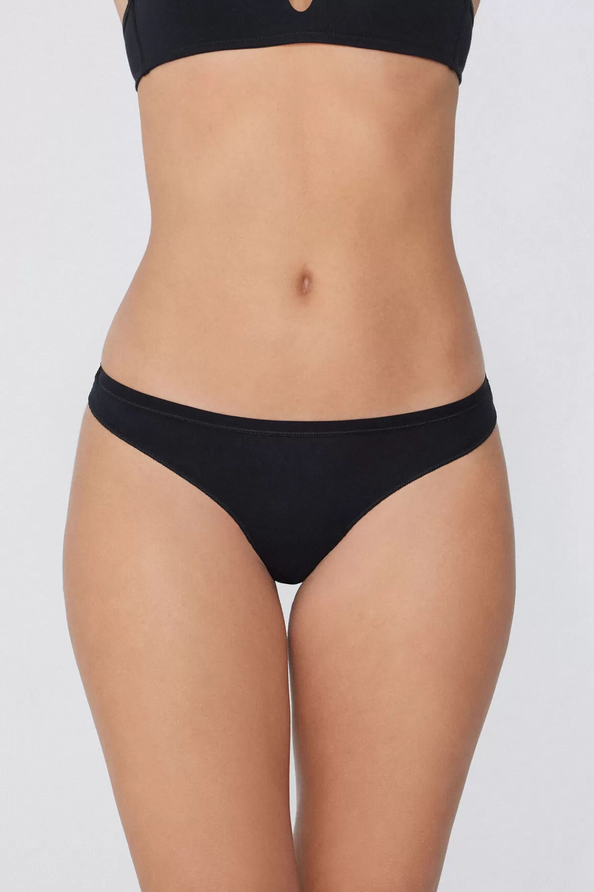 Intimo in Puro Cotone Biologico: Perizoma Donna Tezenis con Confezione Morbida