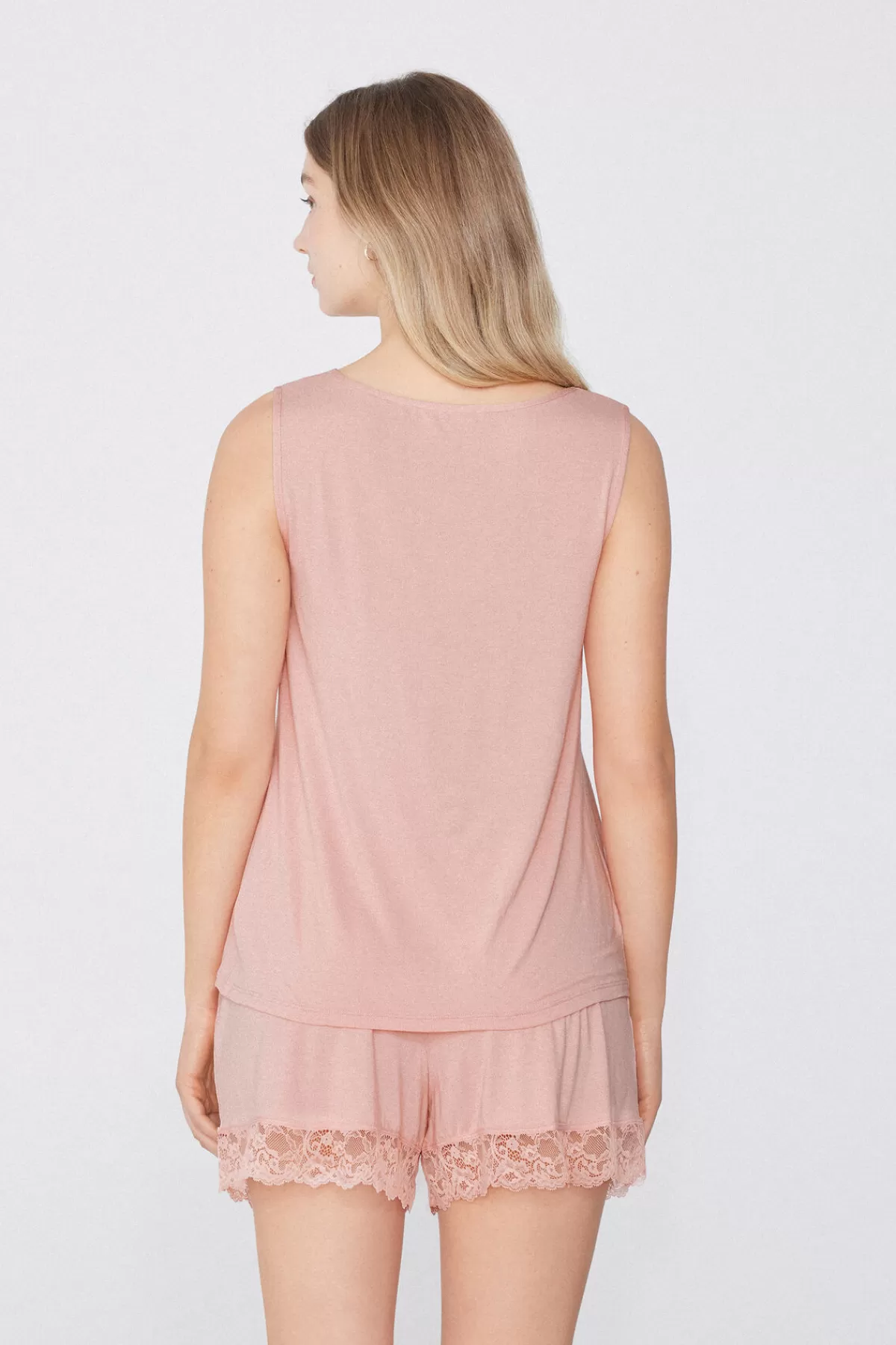 Tezenis Completo Pigiama Donna con Shorts Corti e Canotta in Morbida Viscosa e Pizzo Elegante - Perfetto per l'Estate
